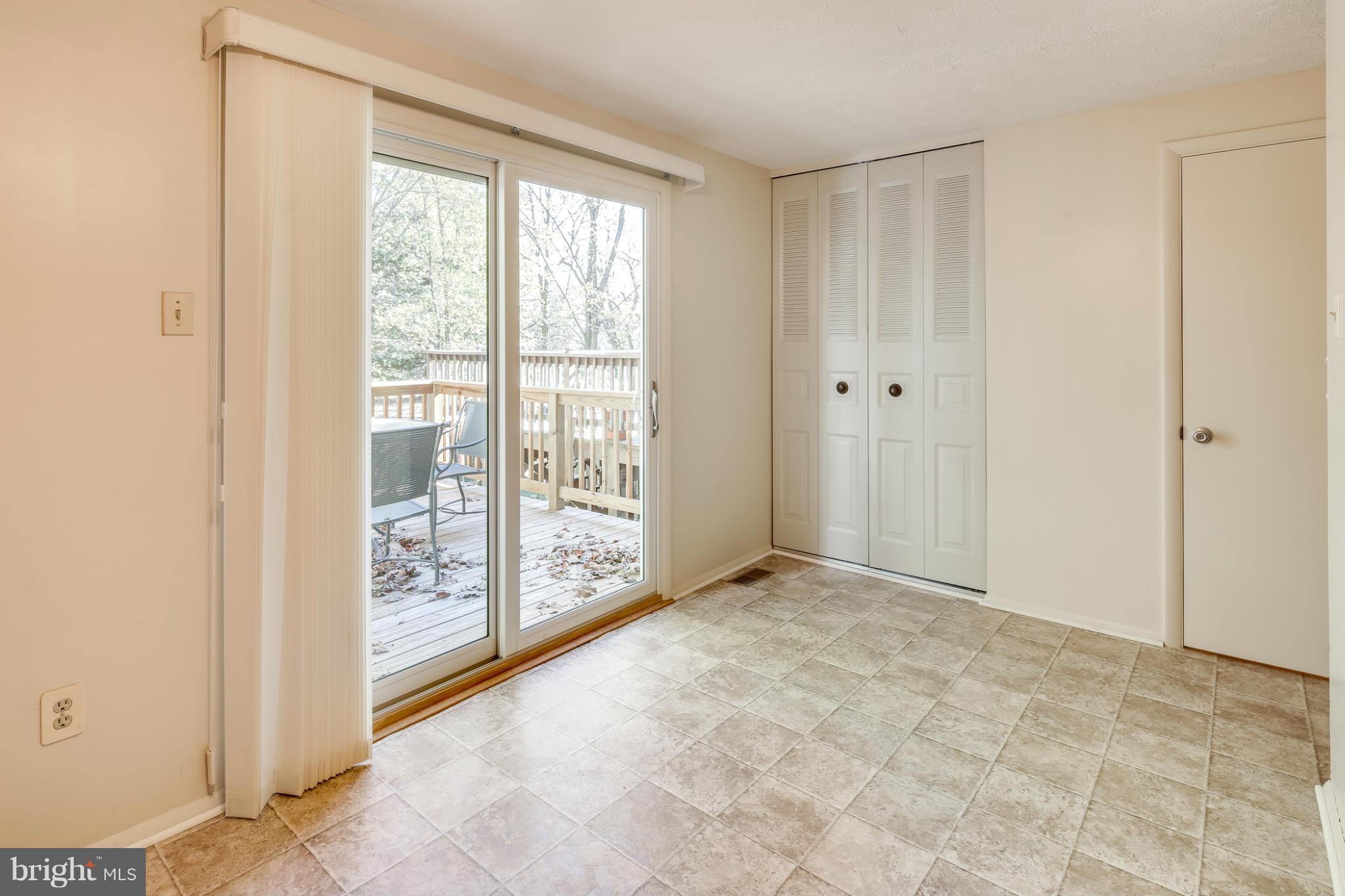 CEDAR WOODS - Residential Lease