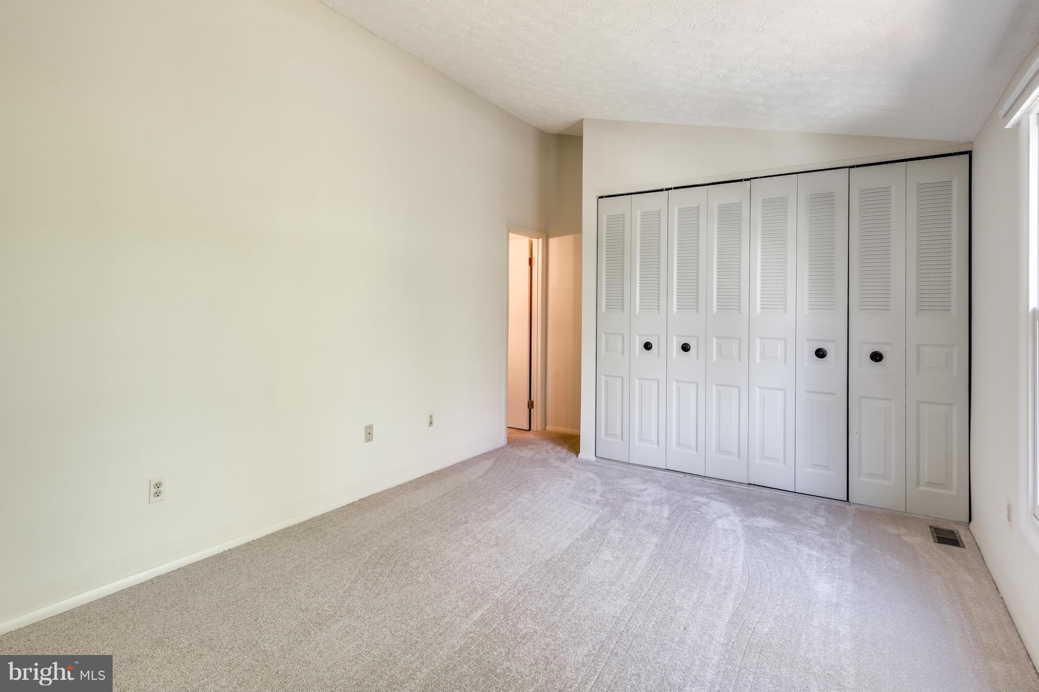 CEDAR WOODS - Residential Lease