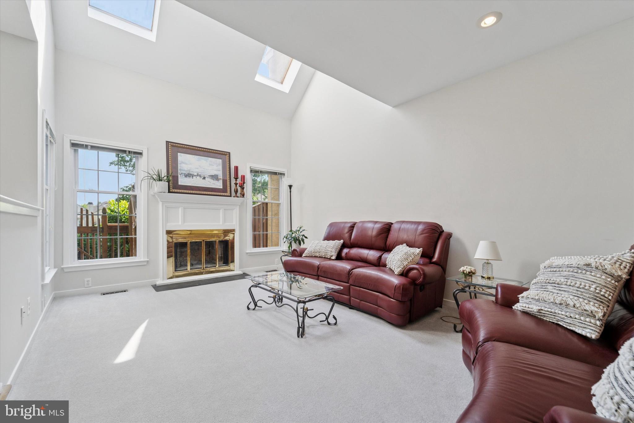 1305 HALIFAX COURT 1305