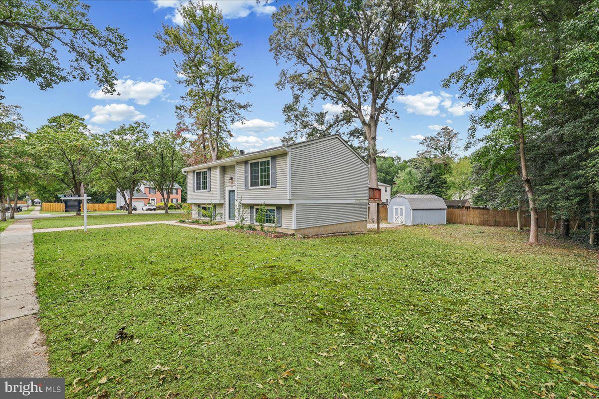 308 RAUSSELL PLACE