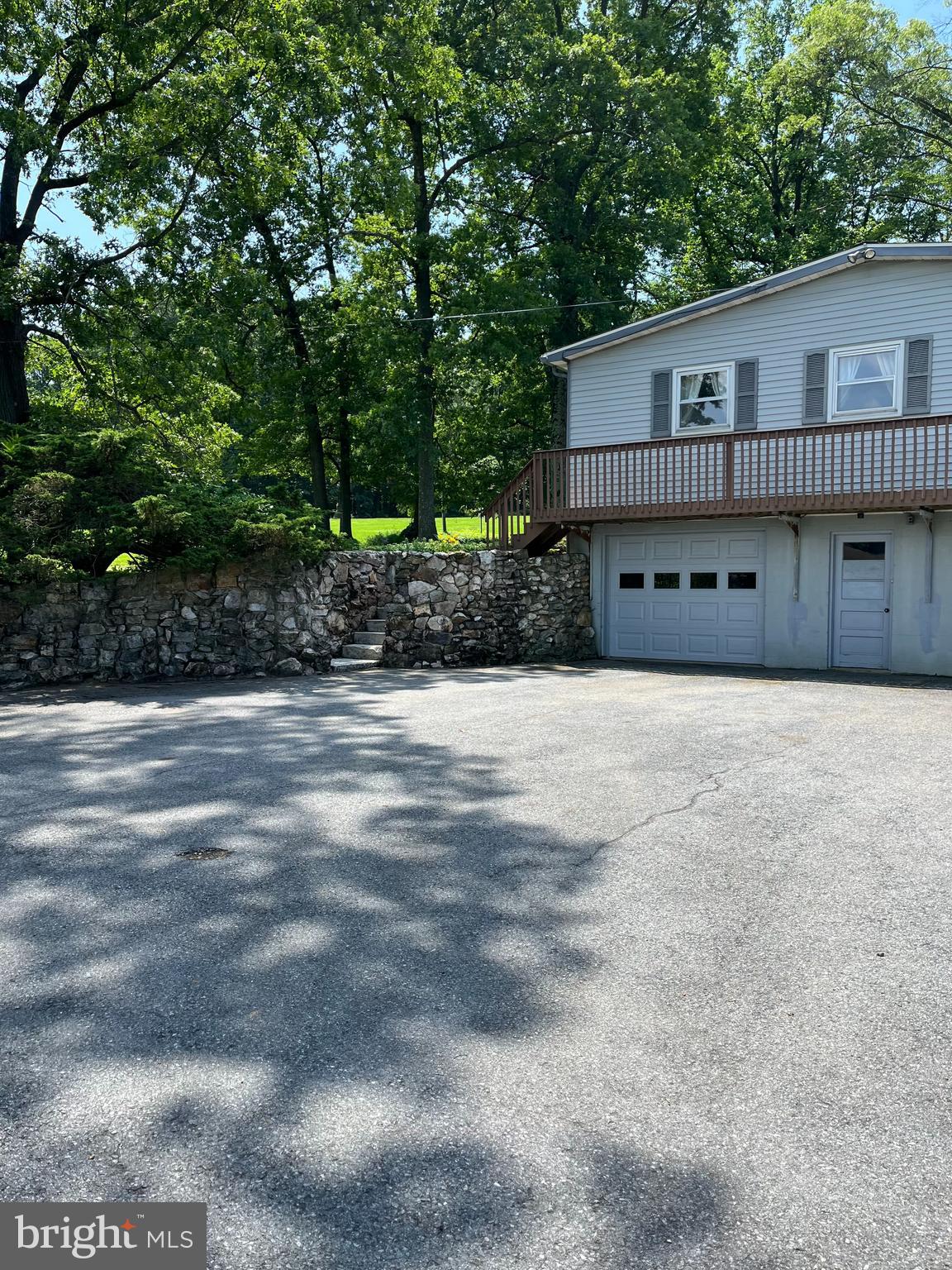 262 WALNUTTOWN ROAD