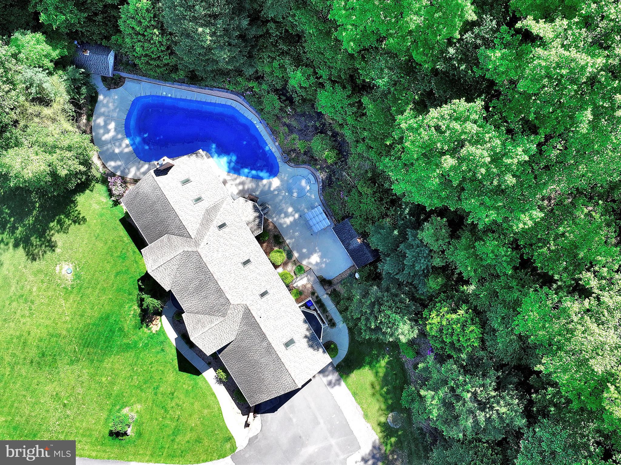 818 GREEN HILLS ROAD