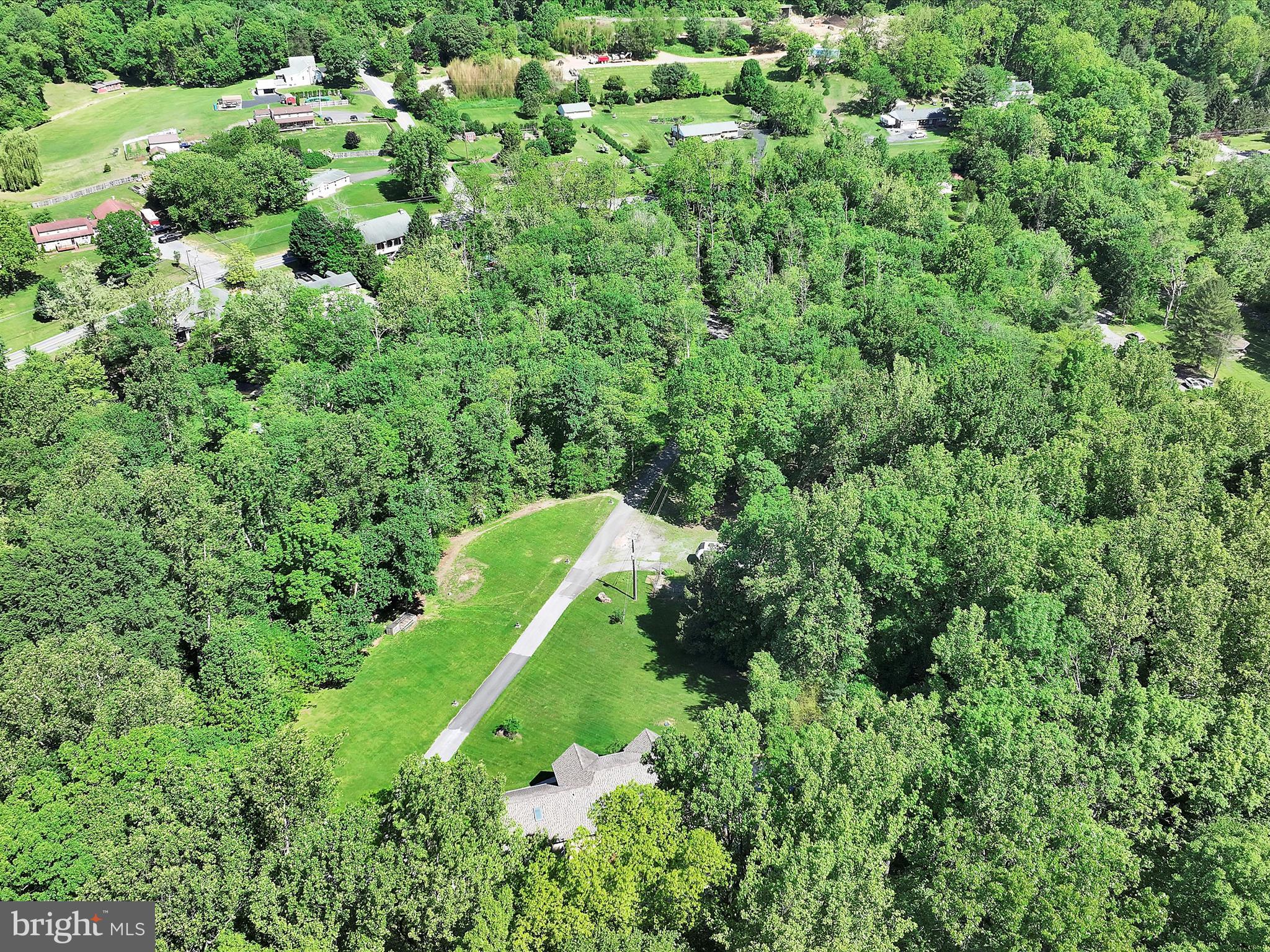818 GREEN HILLS ROAD