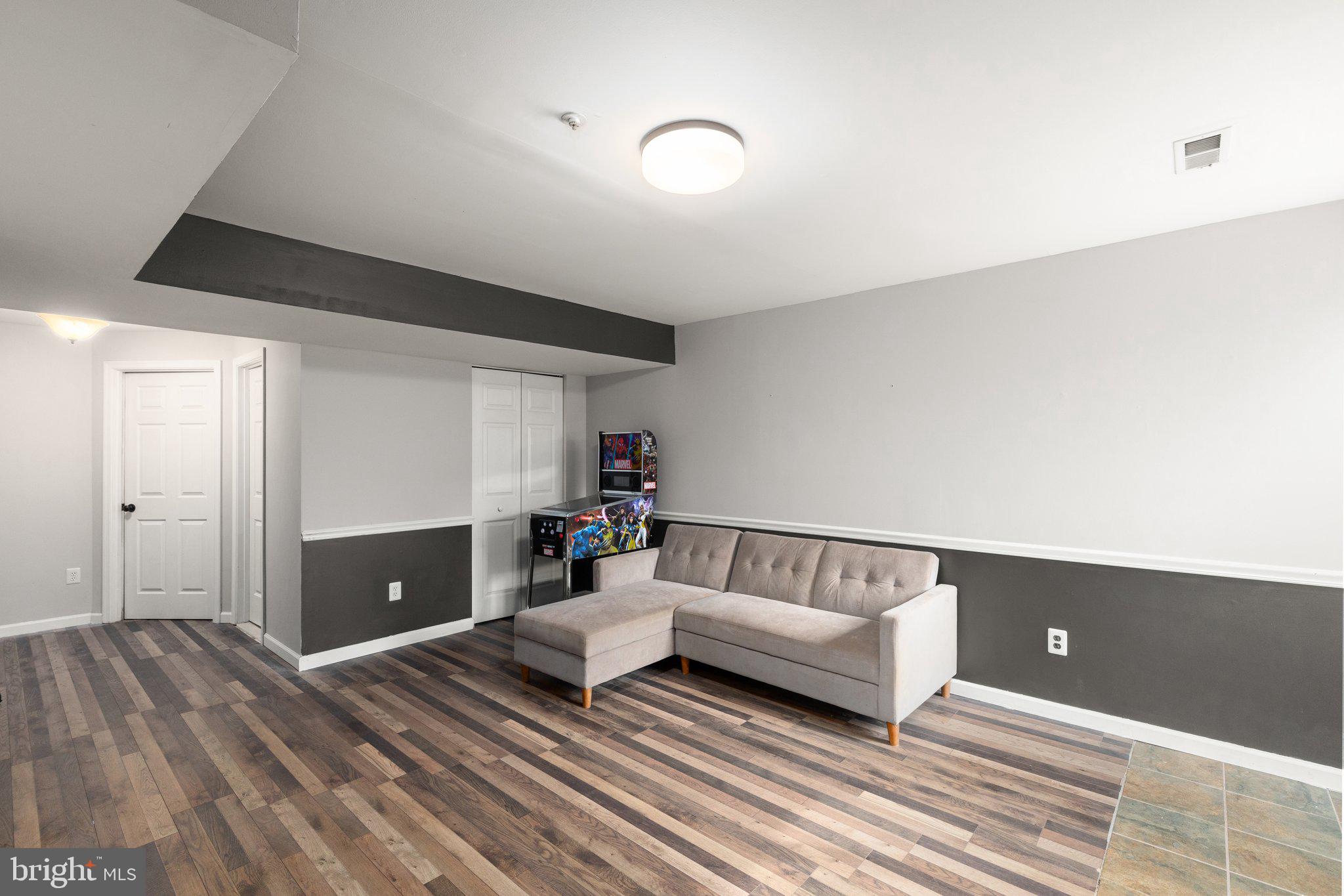 ST CLAIR - Residential