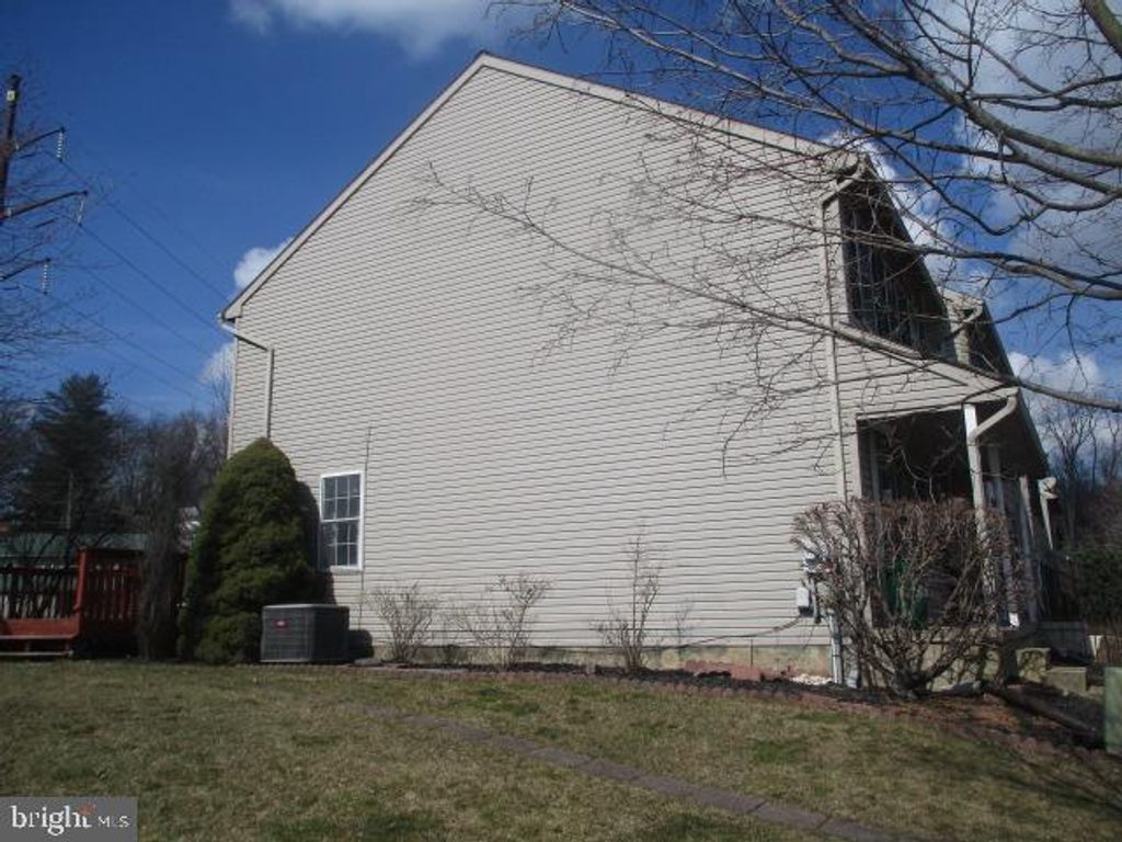 Photo of 761 Knoll Drive, Mount Joy, PA 17552 (MLS # PALA2047770)