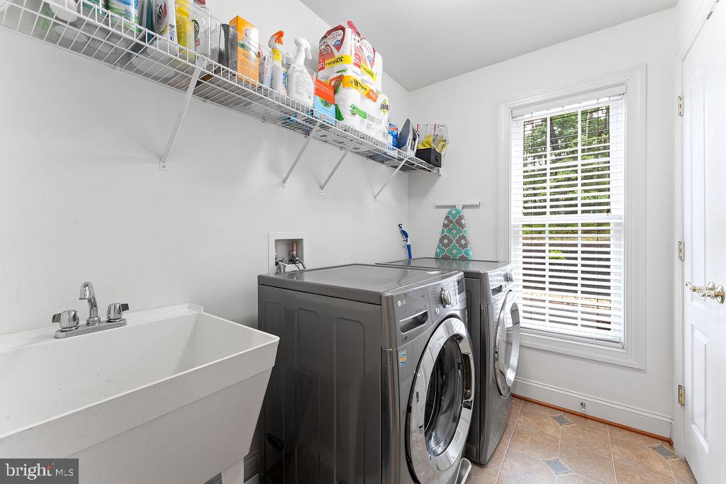 GLENHAVEN - Residential