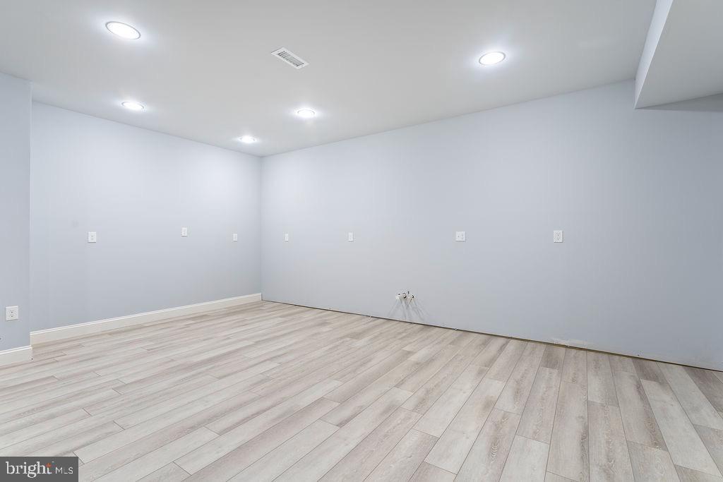 GLENHAVEN - Residential