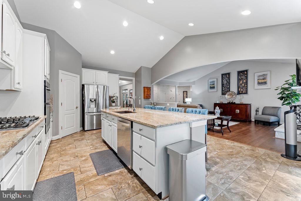 GLENHAVEN - Residential