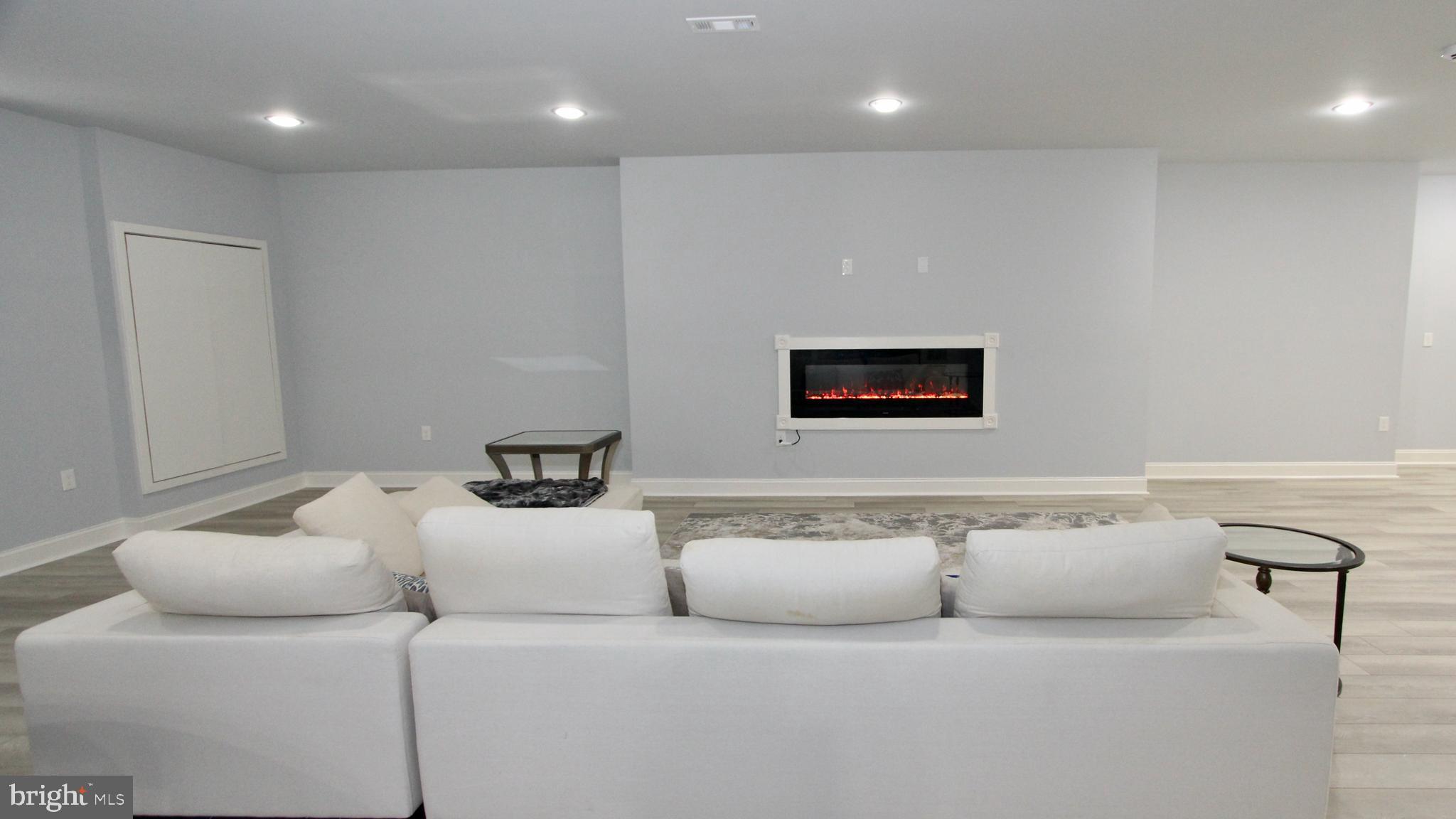 GLENHAVEN - Residential