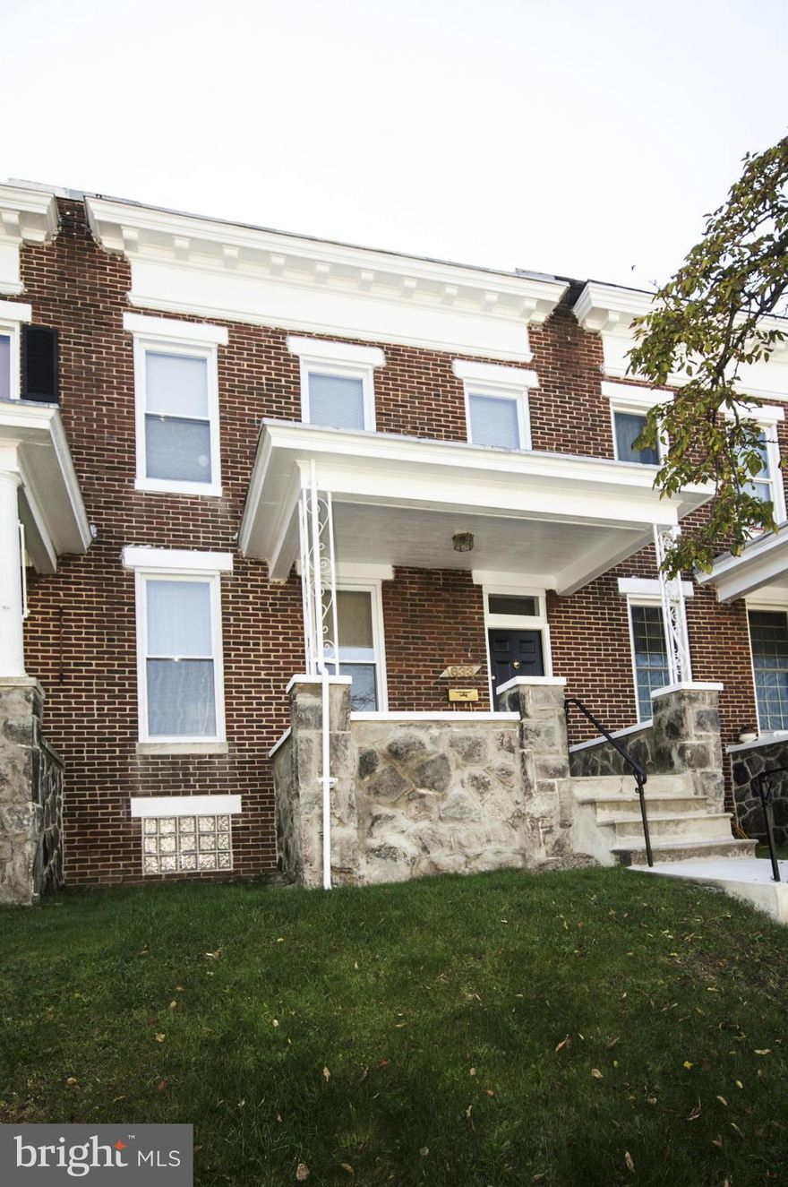 Renovated, classic porch front home on a quiet block in the Lake Montebello community!  Just move right in: new w/w carpet, wood flooring, updated plumbing & heating system. Bump out kitchen (not the typical galley in this area) w/ new stainless steel appliances & nice natural light. Flexible breakfast room. Nicely sized bedrooms and finished basement w/ 1/2 bath! Nice rental prop. profile too!