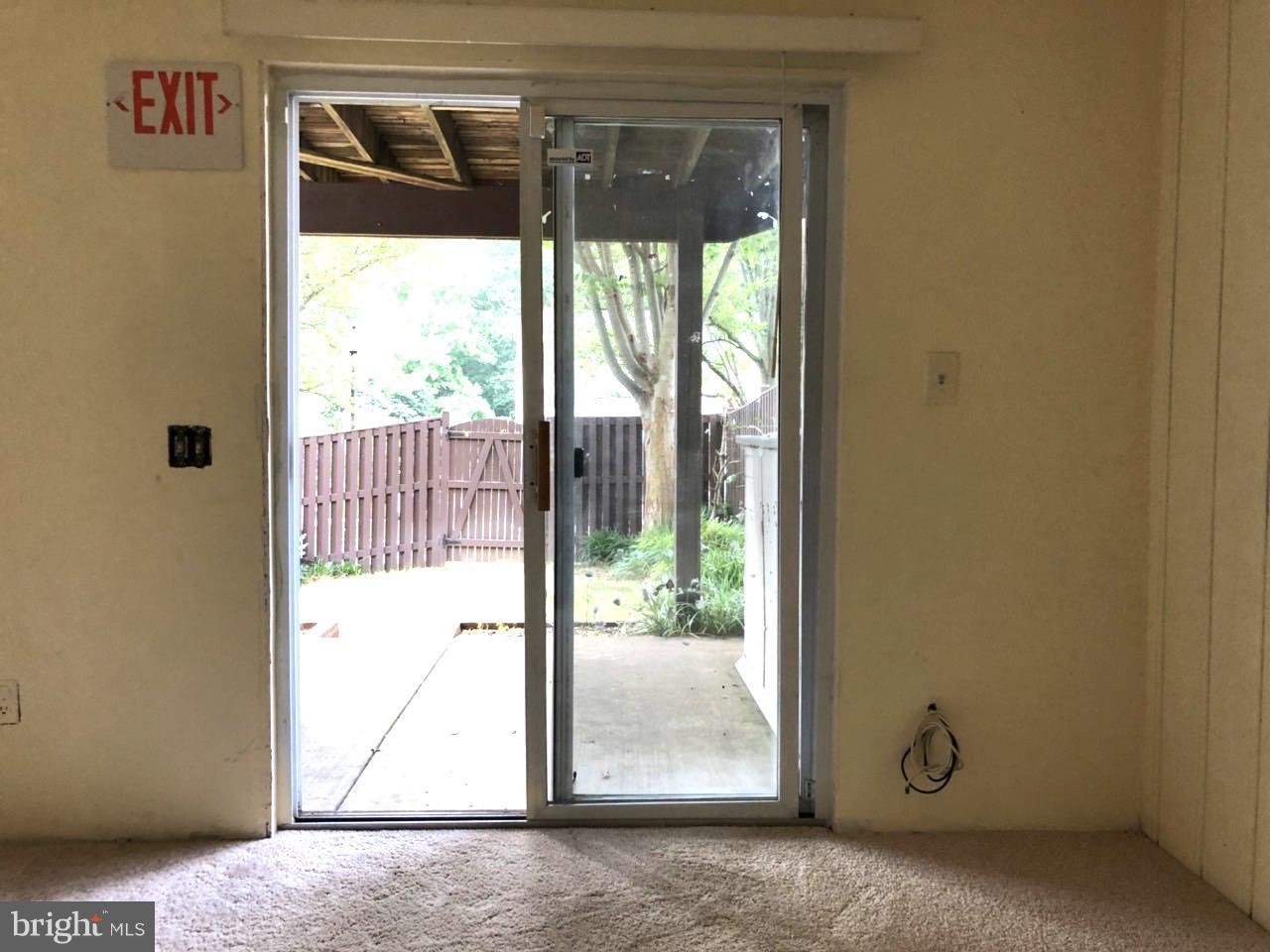 SUMMER HILL ESTATES - Residential Lease