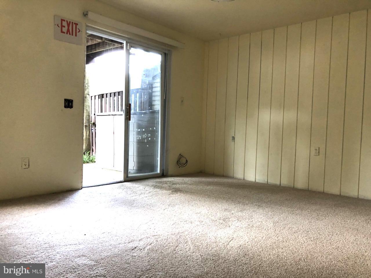 SUMMER HILL ESTATES - Residential Lease