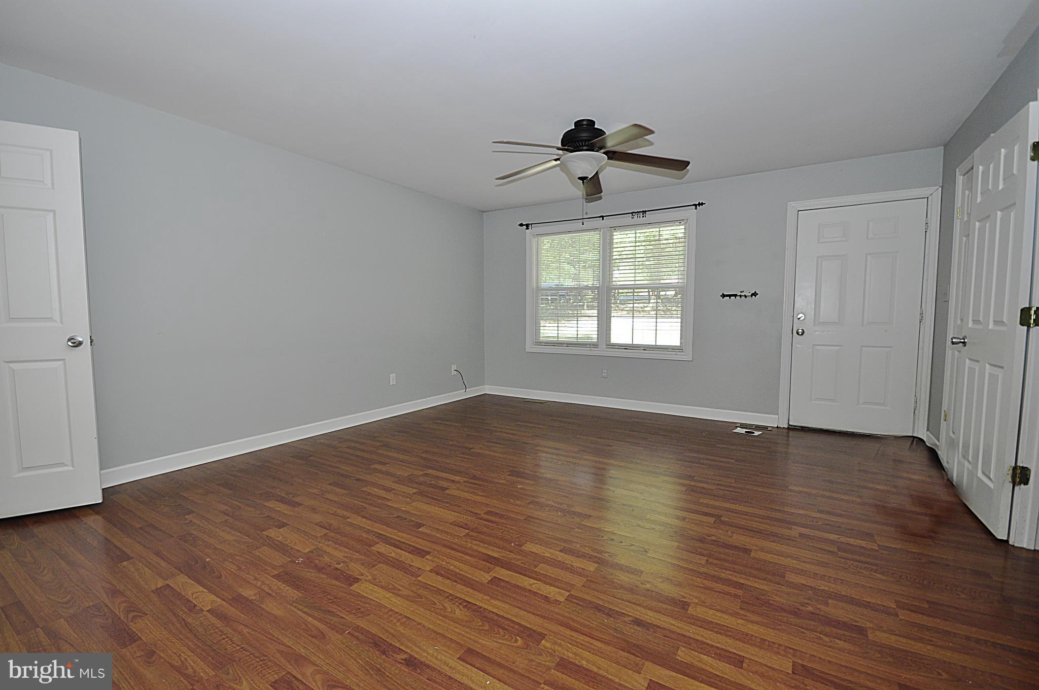 LAURELWOOD - Residential Lease