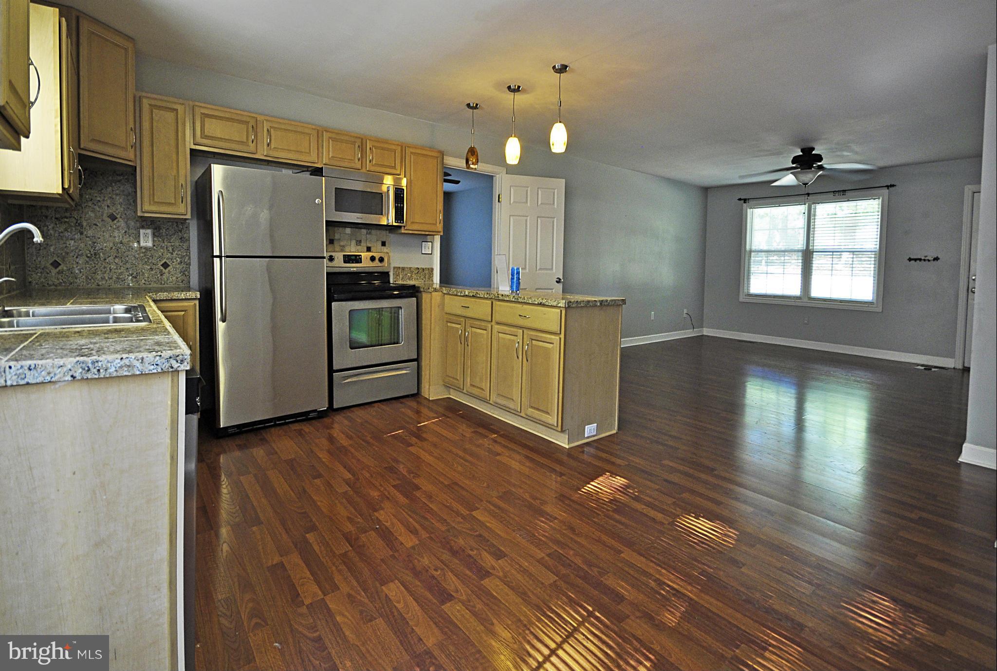 LAURELWOOD - Residential Lease