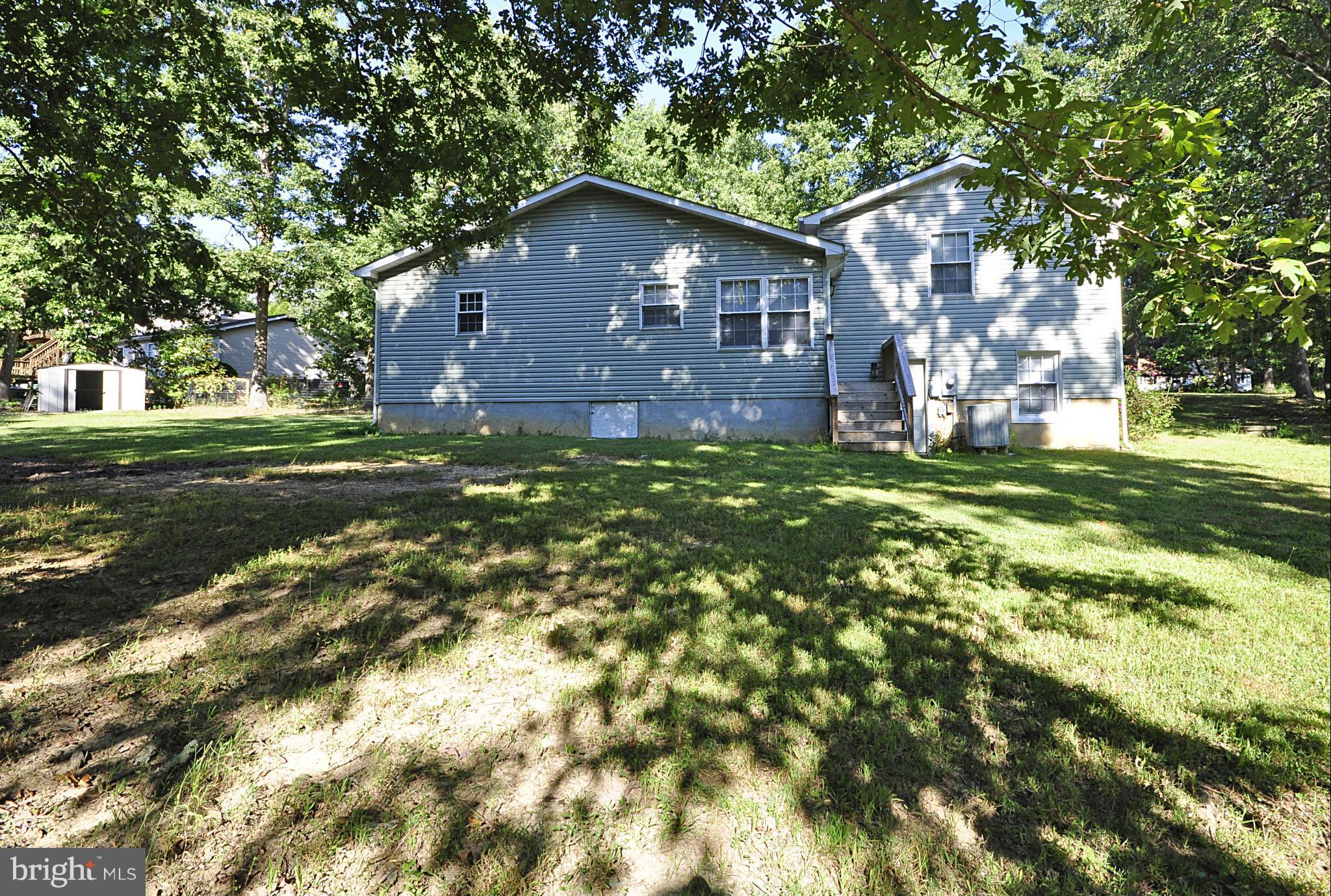 LAURELWOOD - Residential Lease