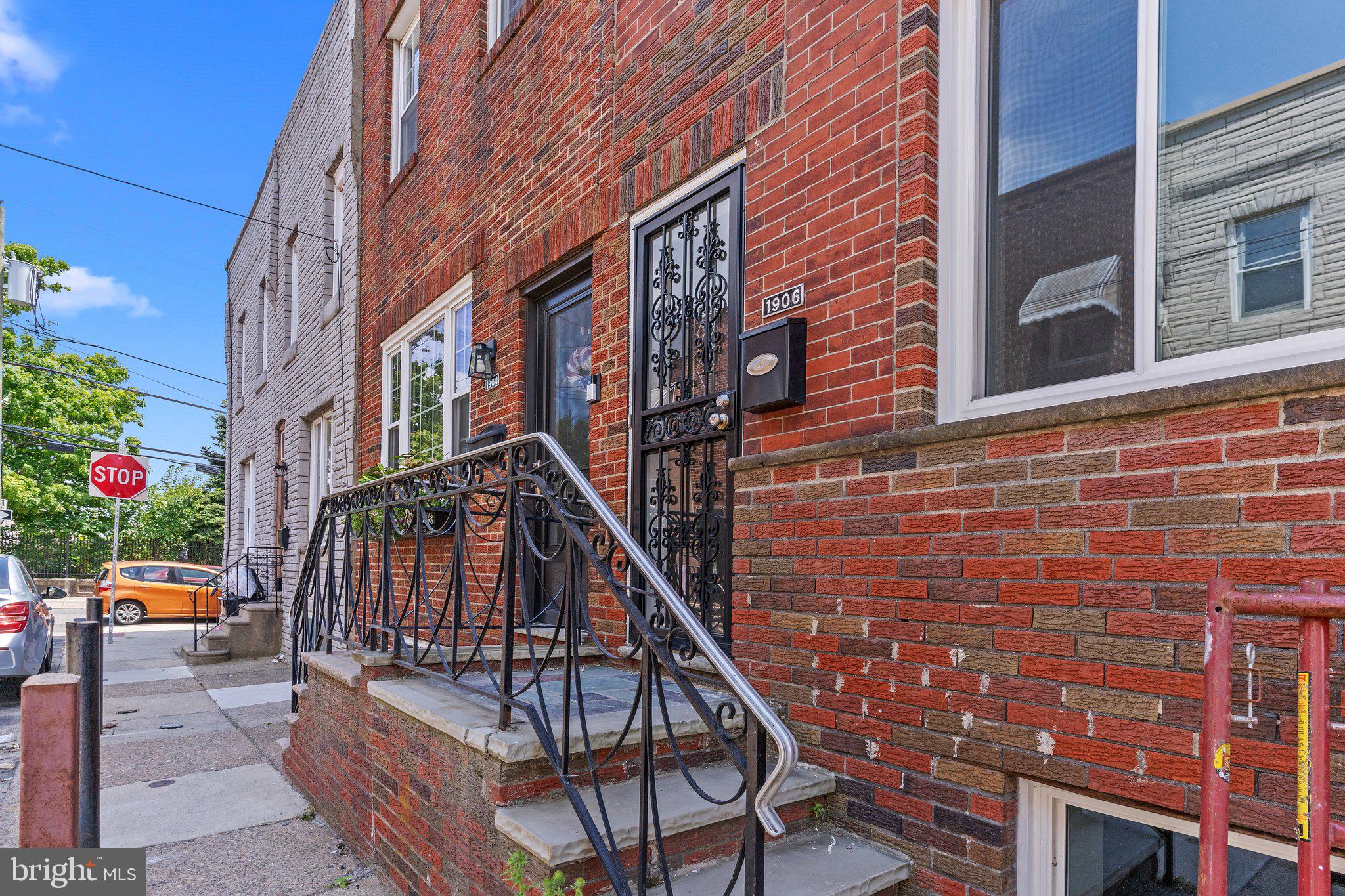 1906 DURFOR STREET