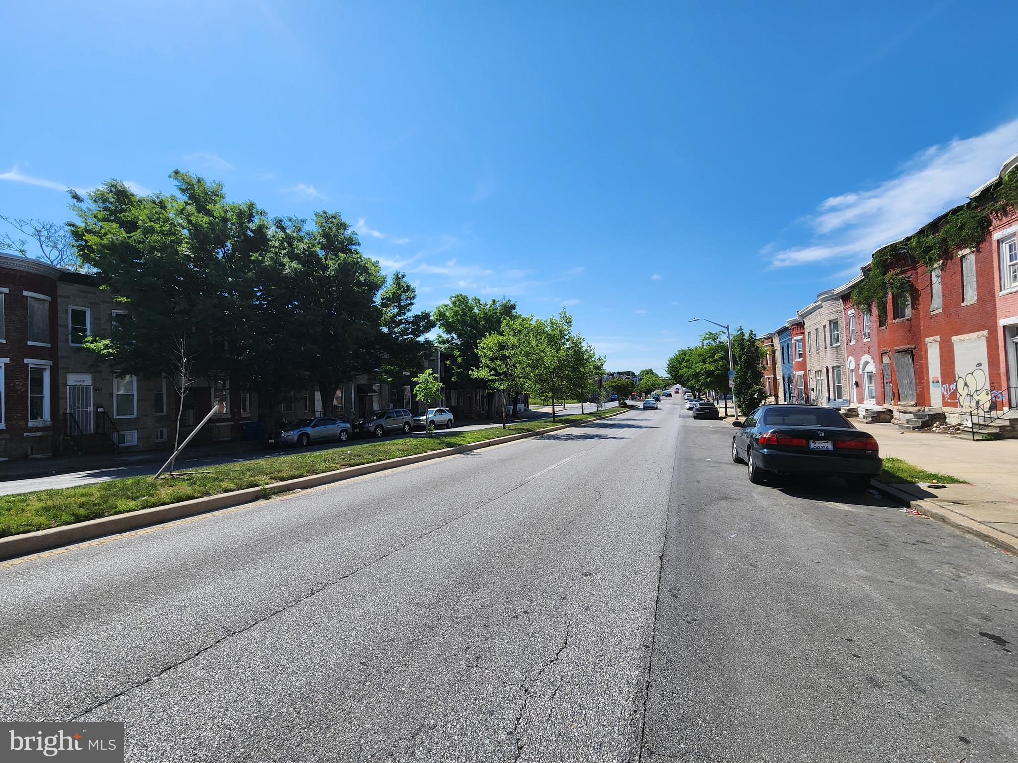 SANDTOWN-WINCHESTER - Residential