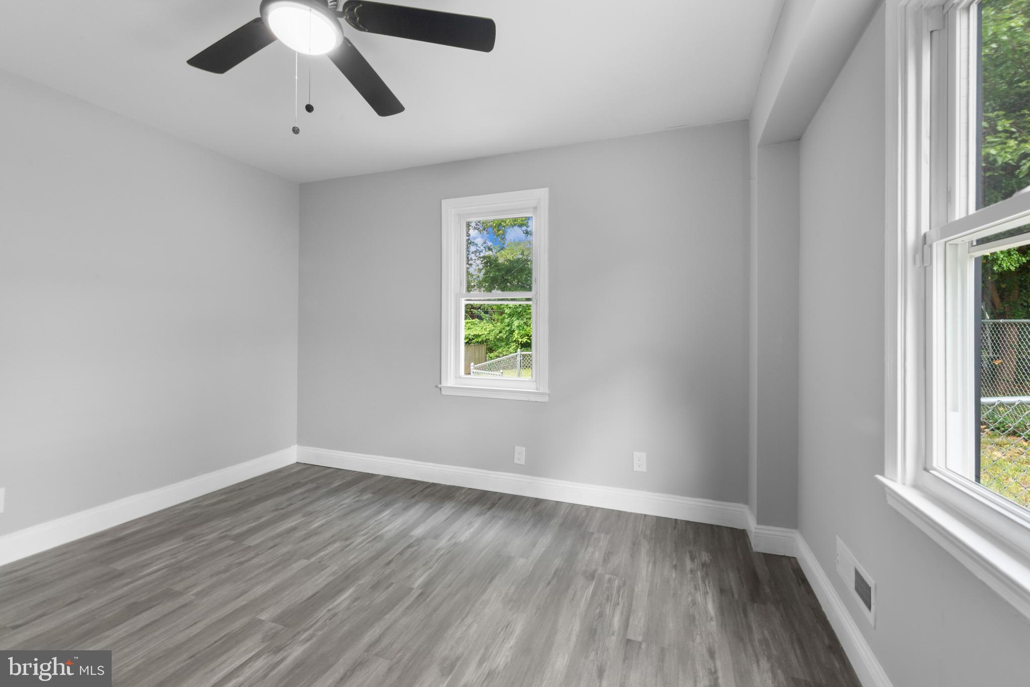 HAMILTON - Residential