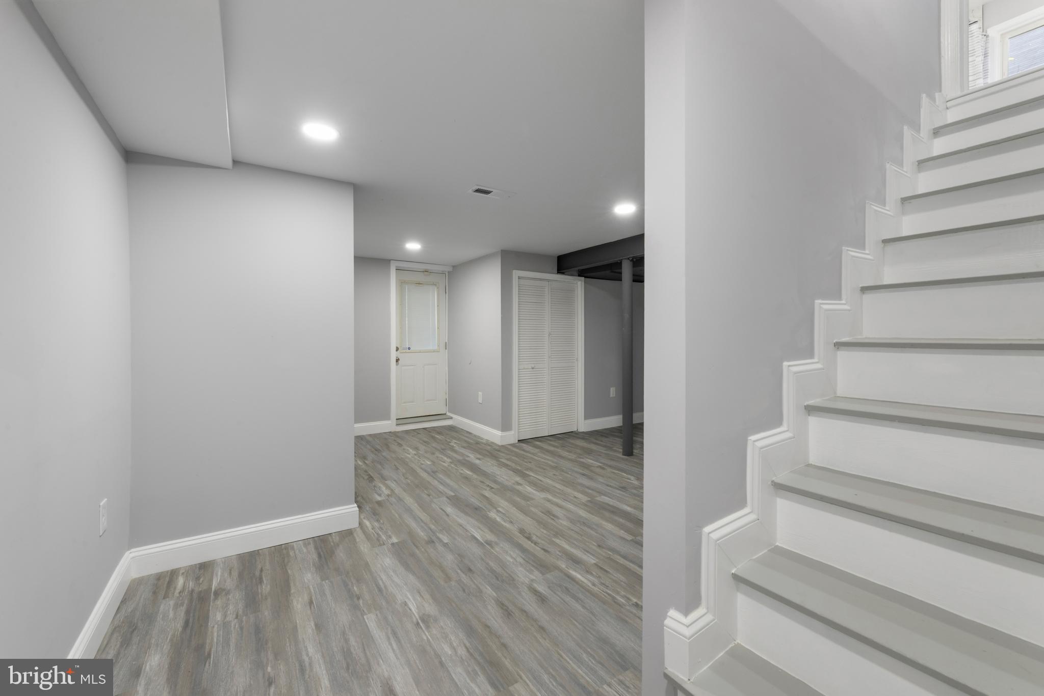 HAMILTON - Residential