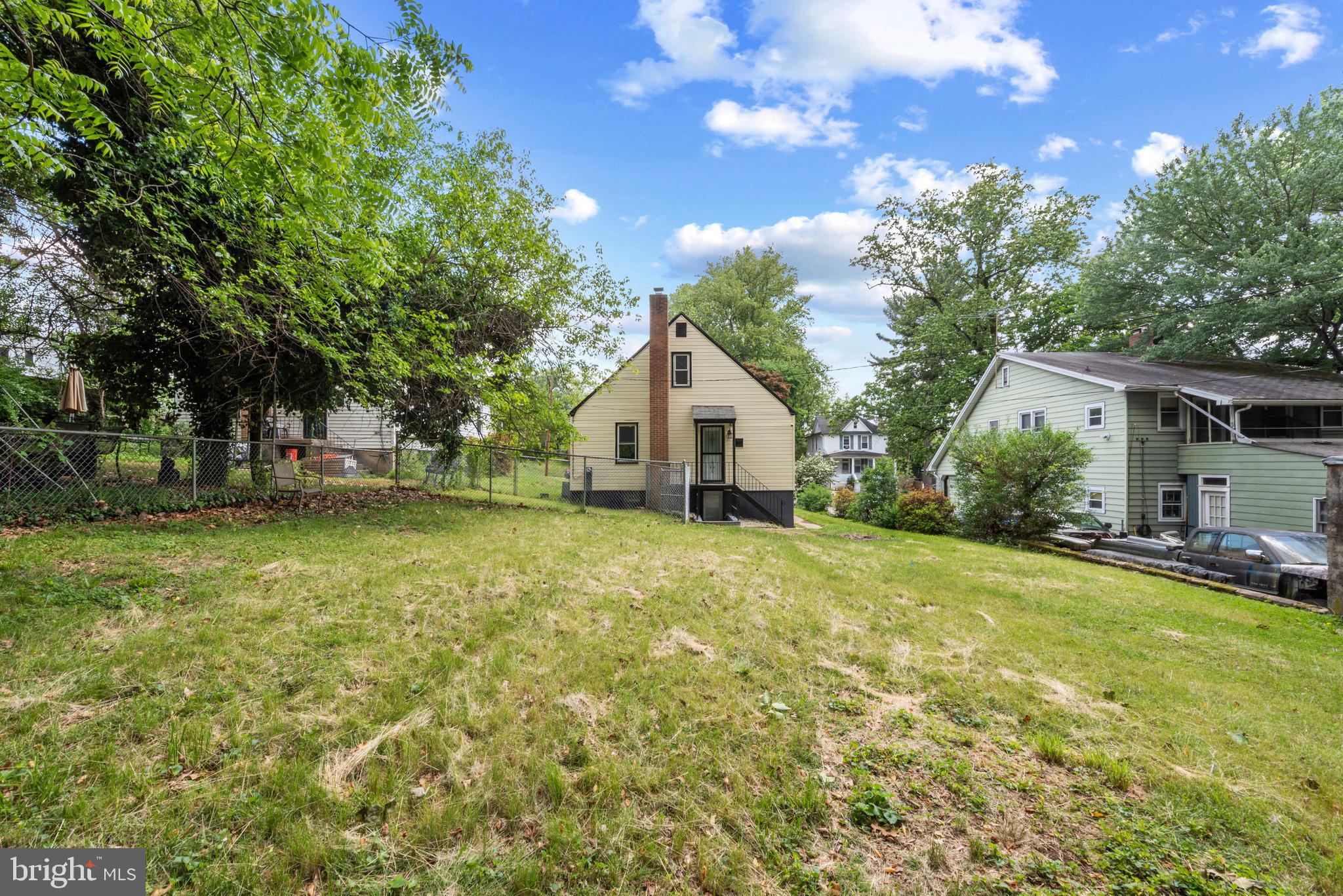 HAMILTON - Residential