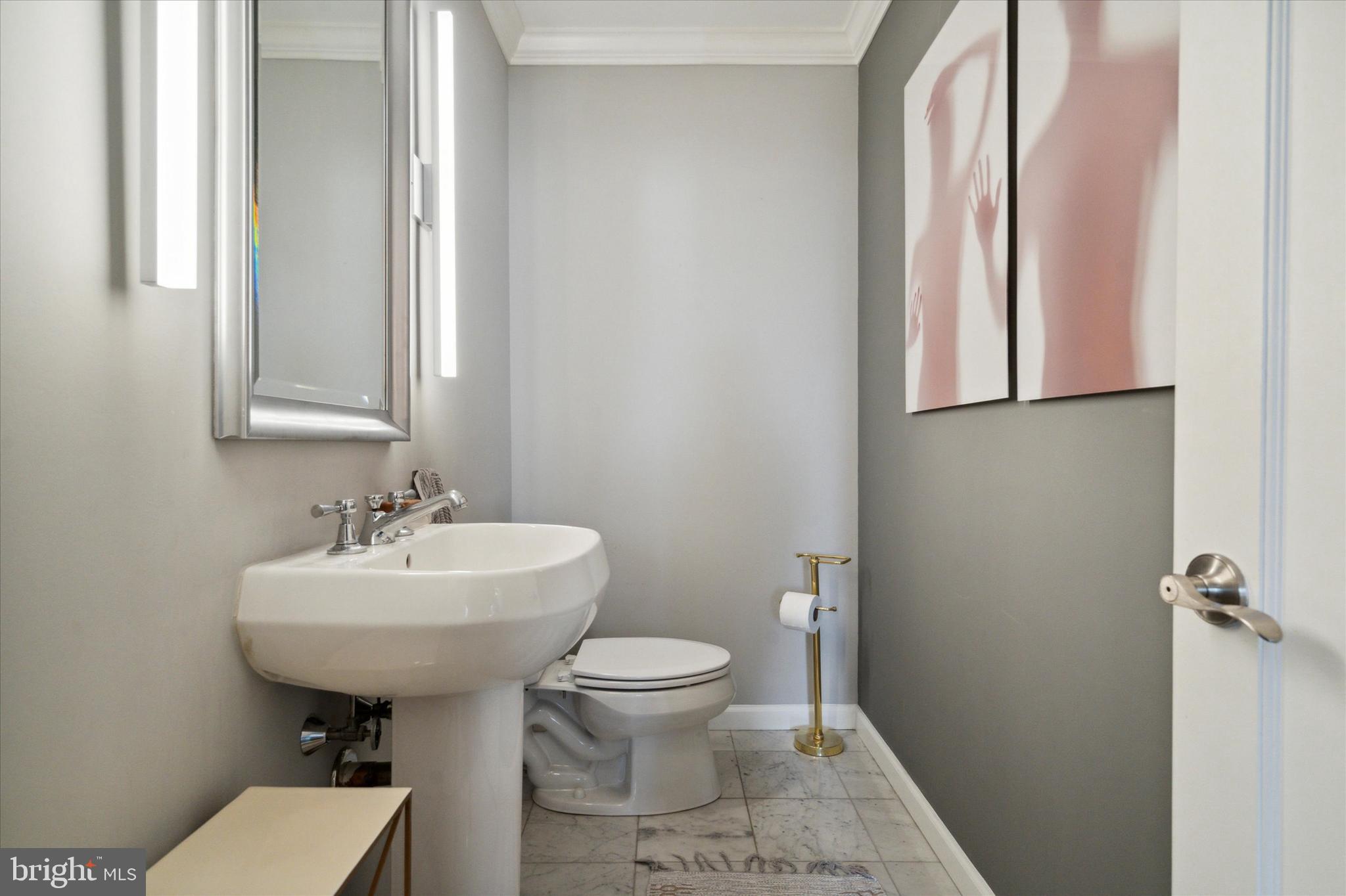 RITTENHOUSE SQUARE - Residential Lease