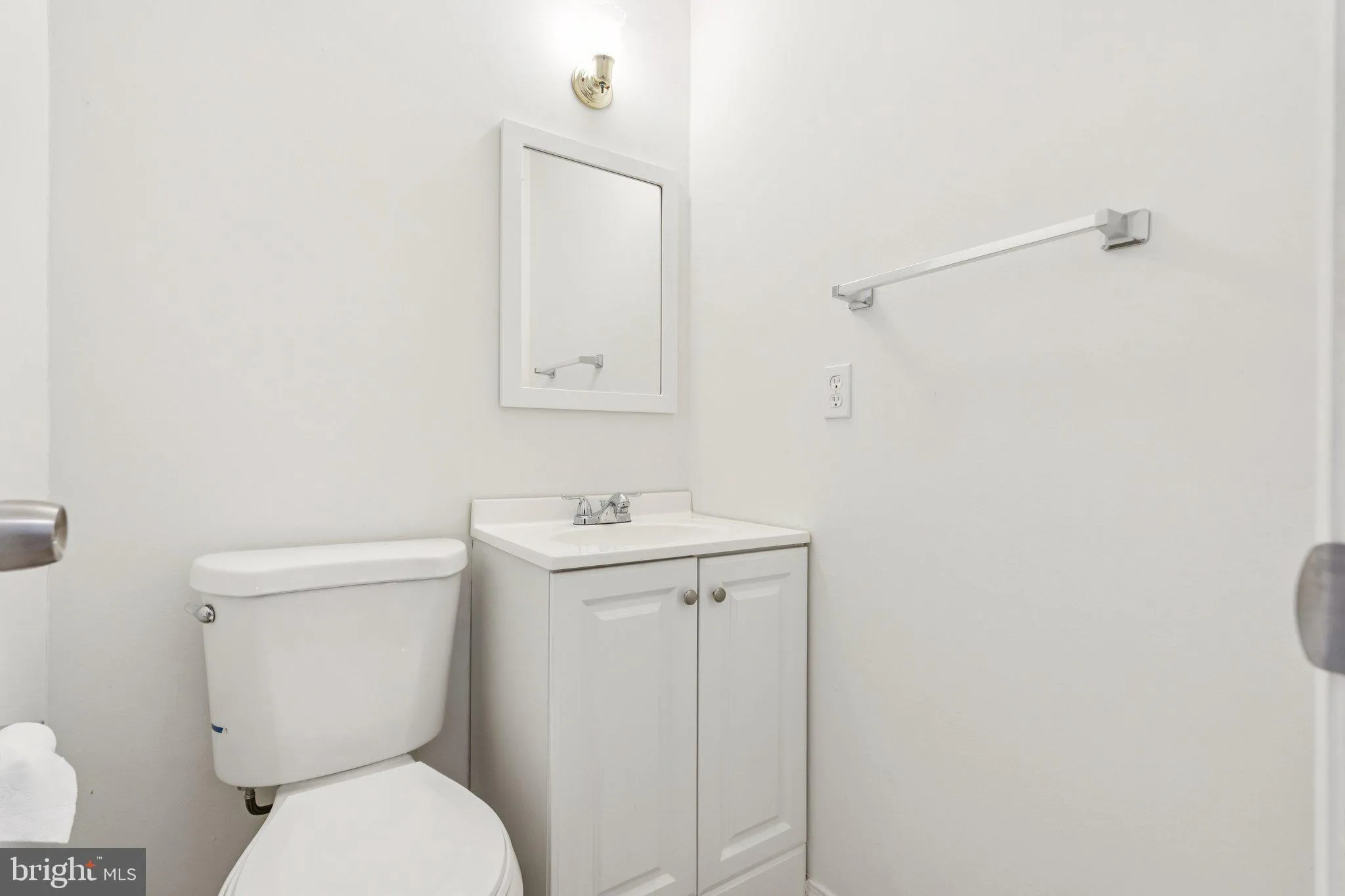 Baltimore, Maryland 21221, United States, 2 Bedrooms Bedrooms, ,3 BathroomsBathrooms,Residential,Coming Soon,200633