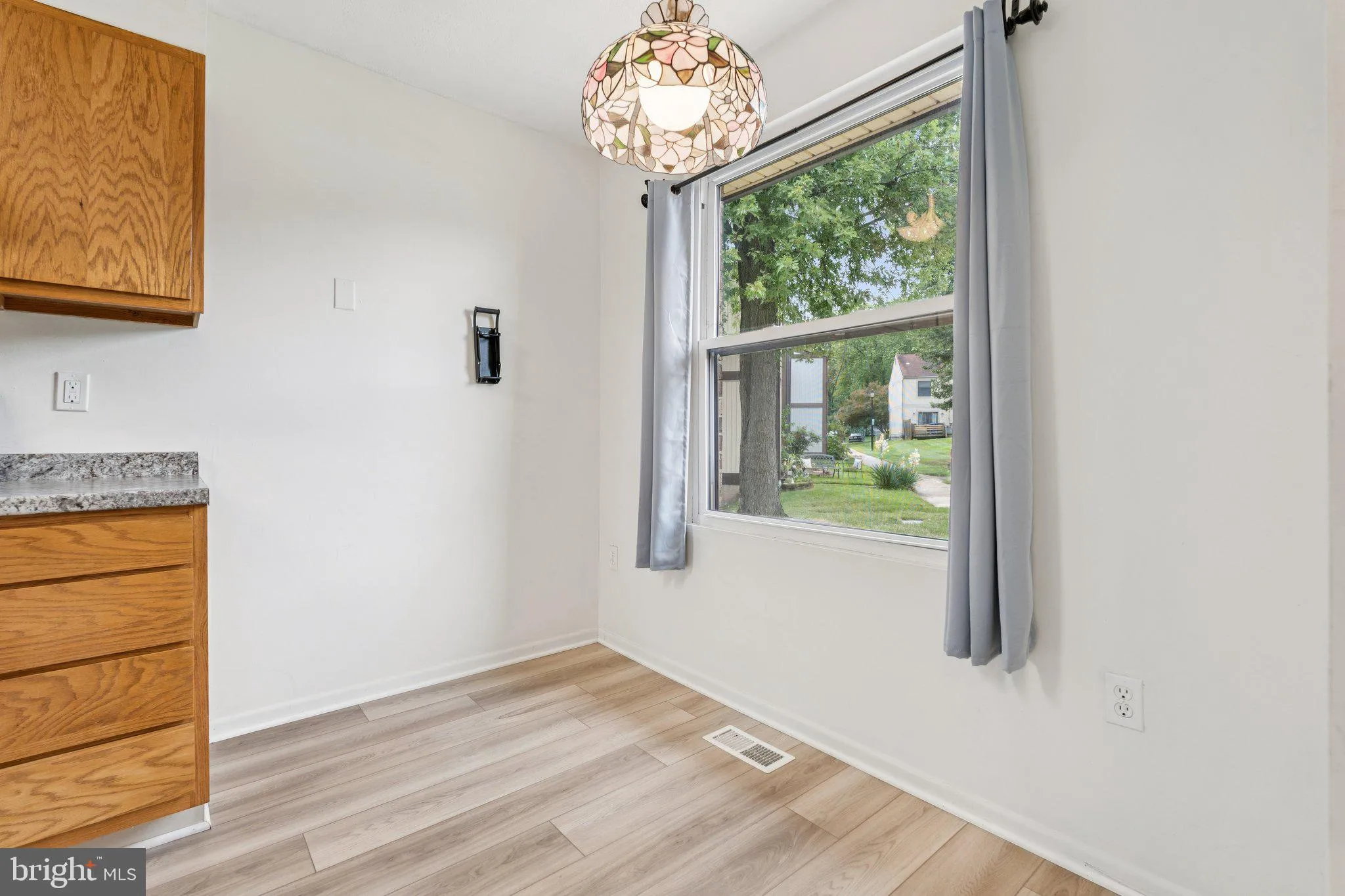 Baltimore, Maryland 21221, United States, 2 Bedrooms Bedrooms, ,3 BathroomsBathrooms,Residential,Coming Soon,200633