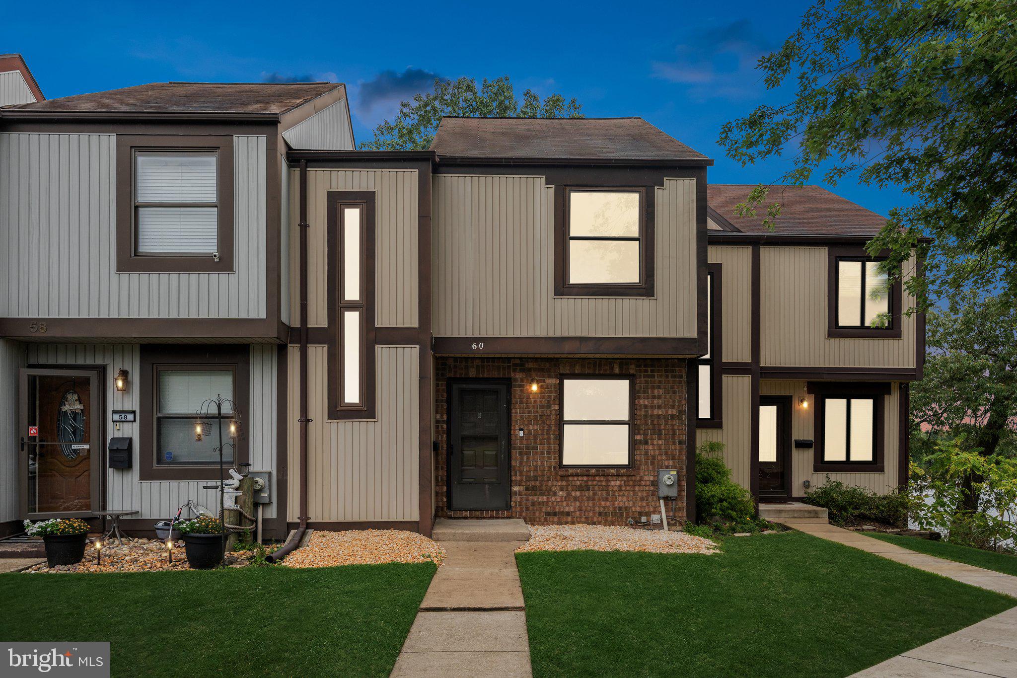 MARINE OAKS VILLAGE - Residential