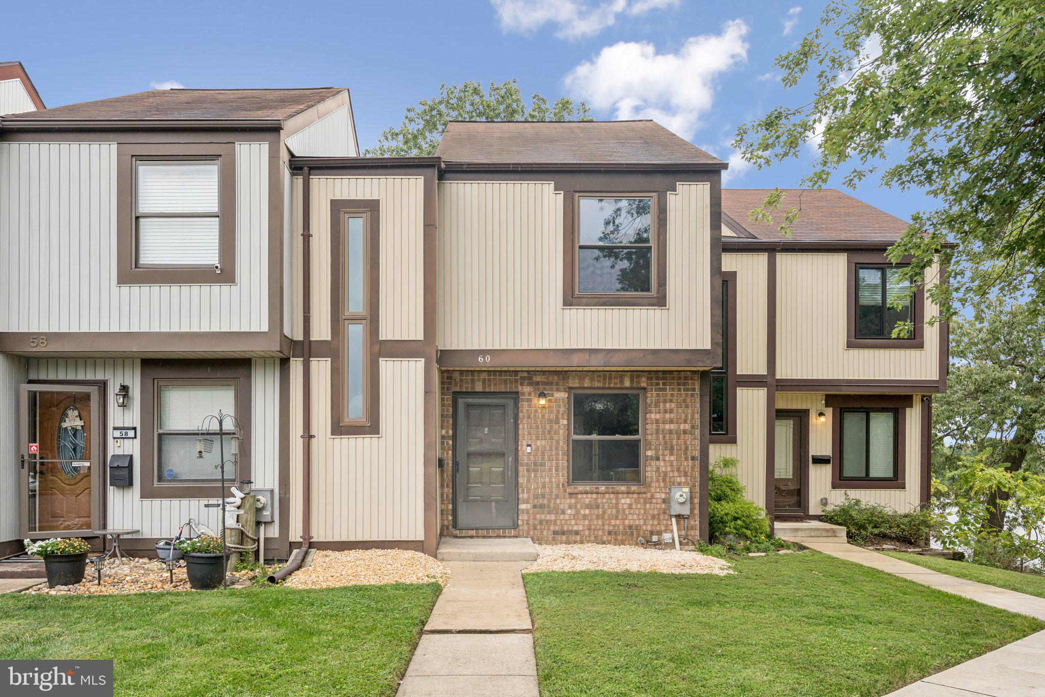 MARINE OAKS VILLAGE - Residential