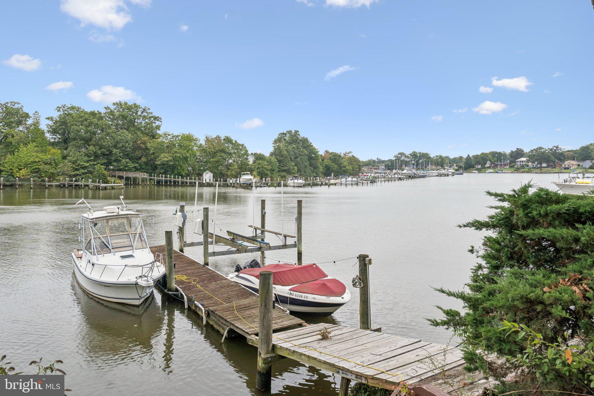 MARINE OAKS VILLAGE - Residential