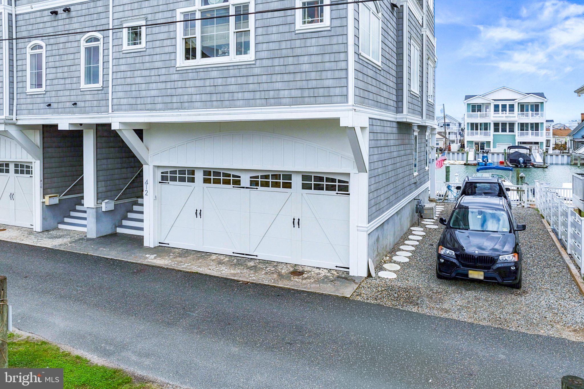 412 W DOCK STREET