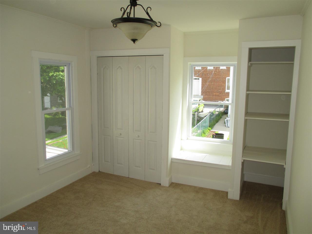 RED LION BORO - Residential