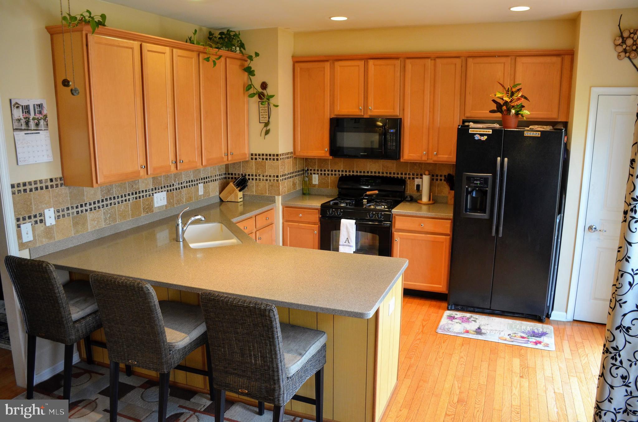 LONGFORD CROSSING - Residential Lease