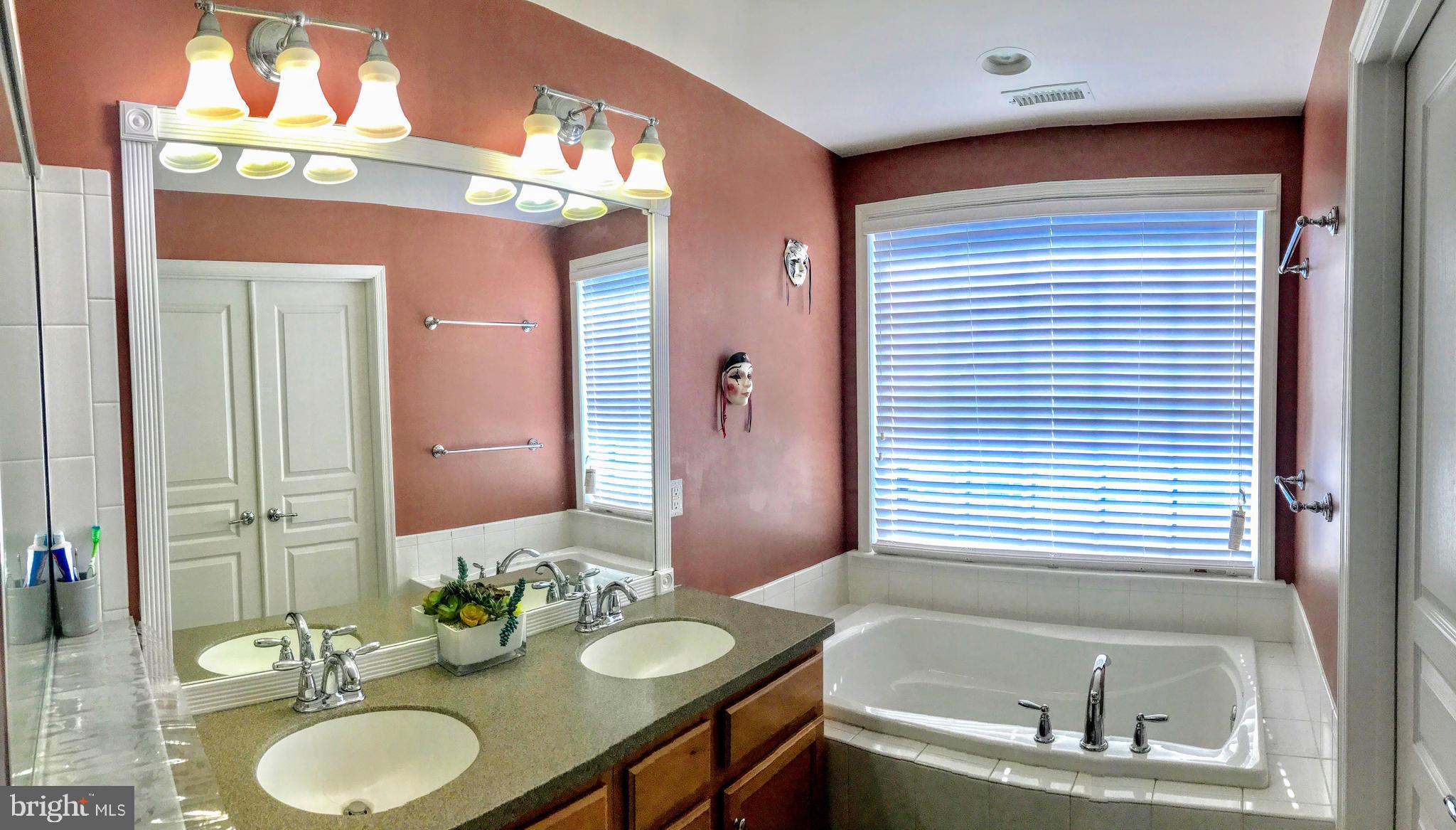 LONGFORD CROSSING - Residential Lease