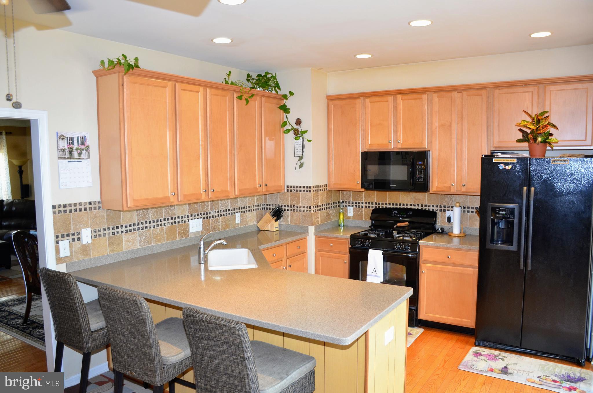 LONGFORD CROSSING - Residential Lease