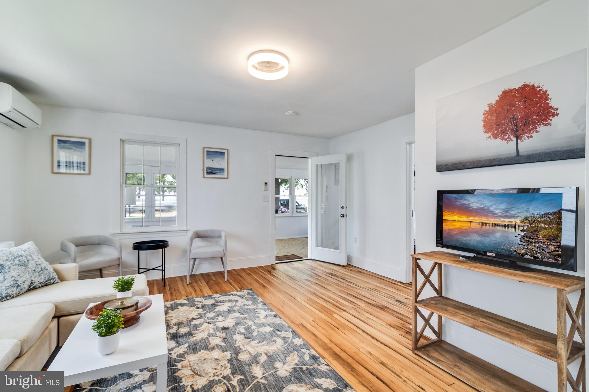 PINEY POINT - Residential