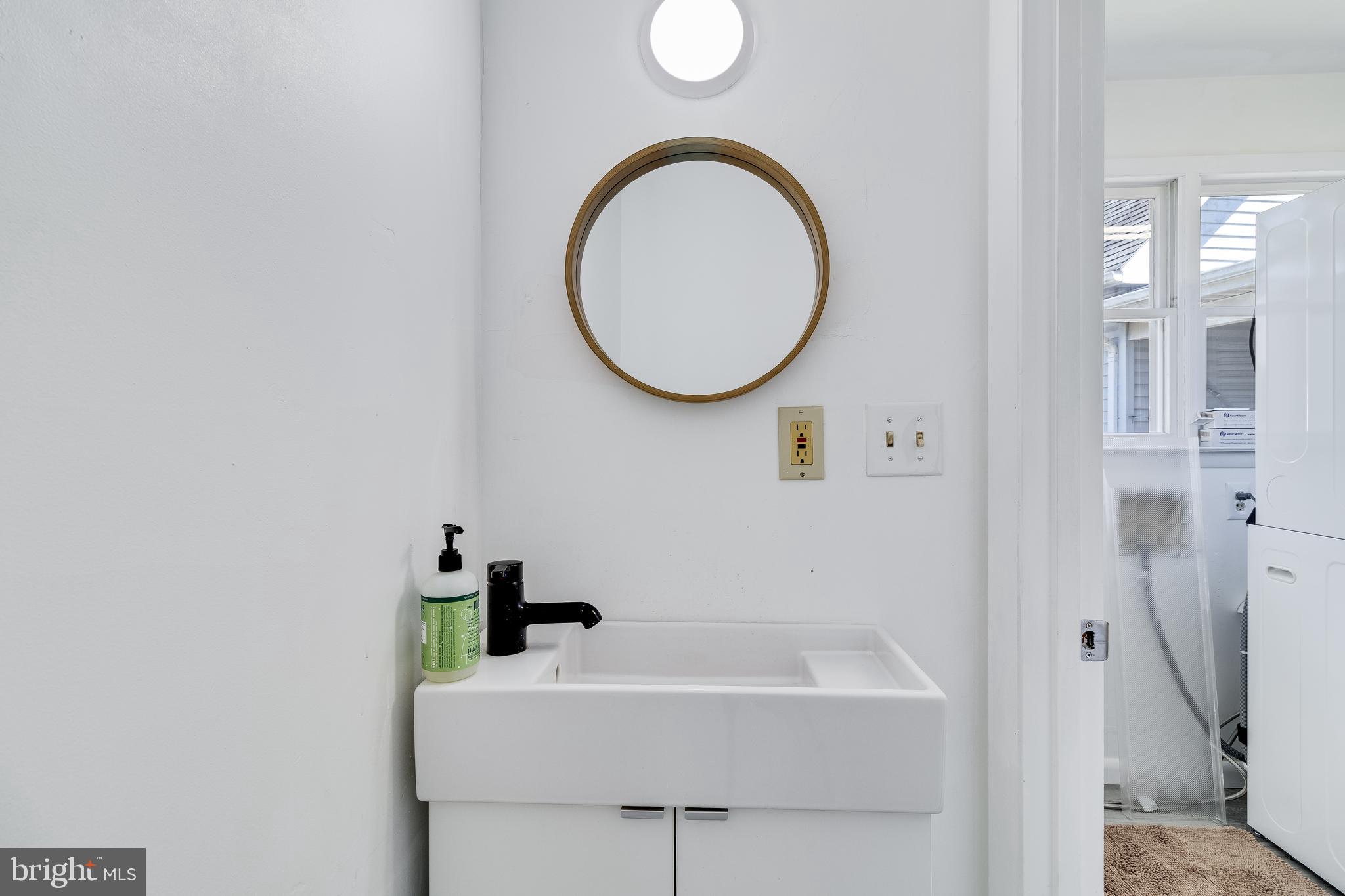 PINEY POINT - Residential