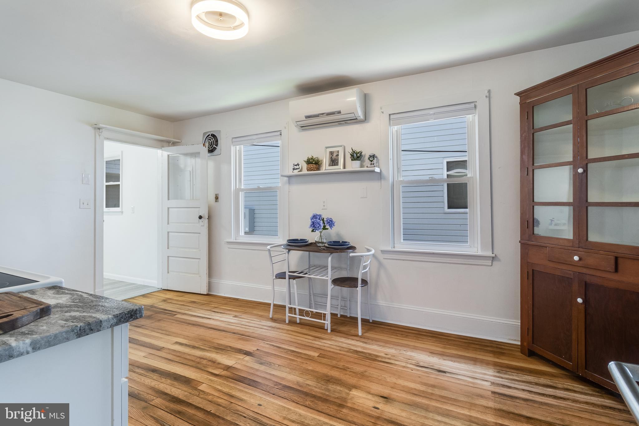 PINEY POINT - Residential