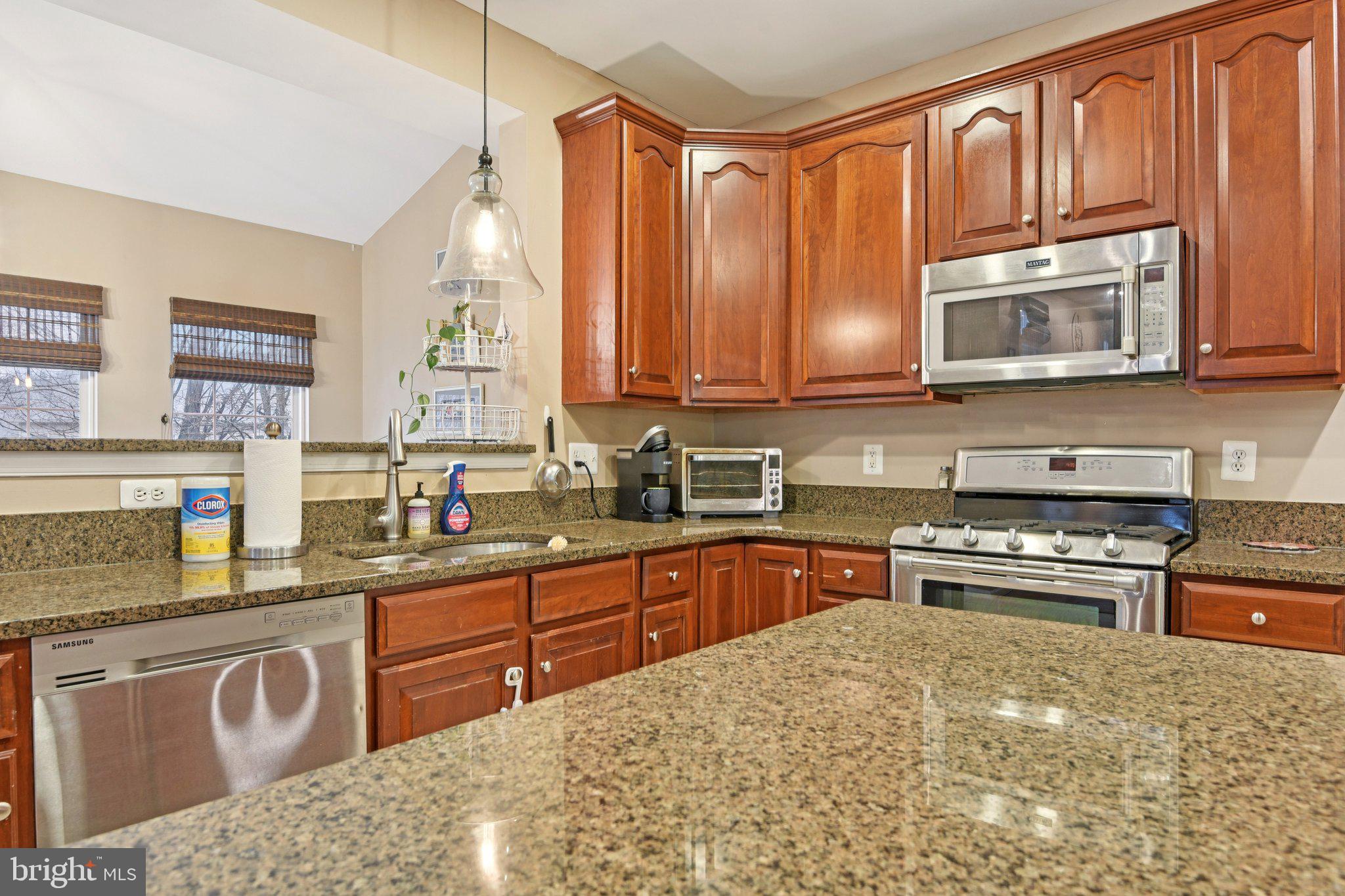 SPRING RIDGE - Residential