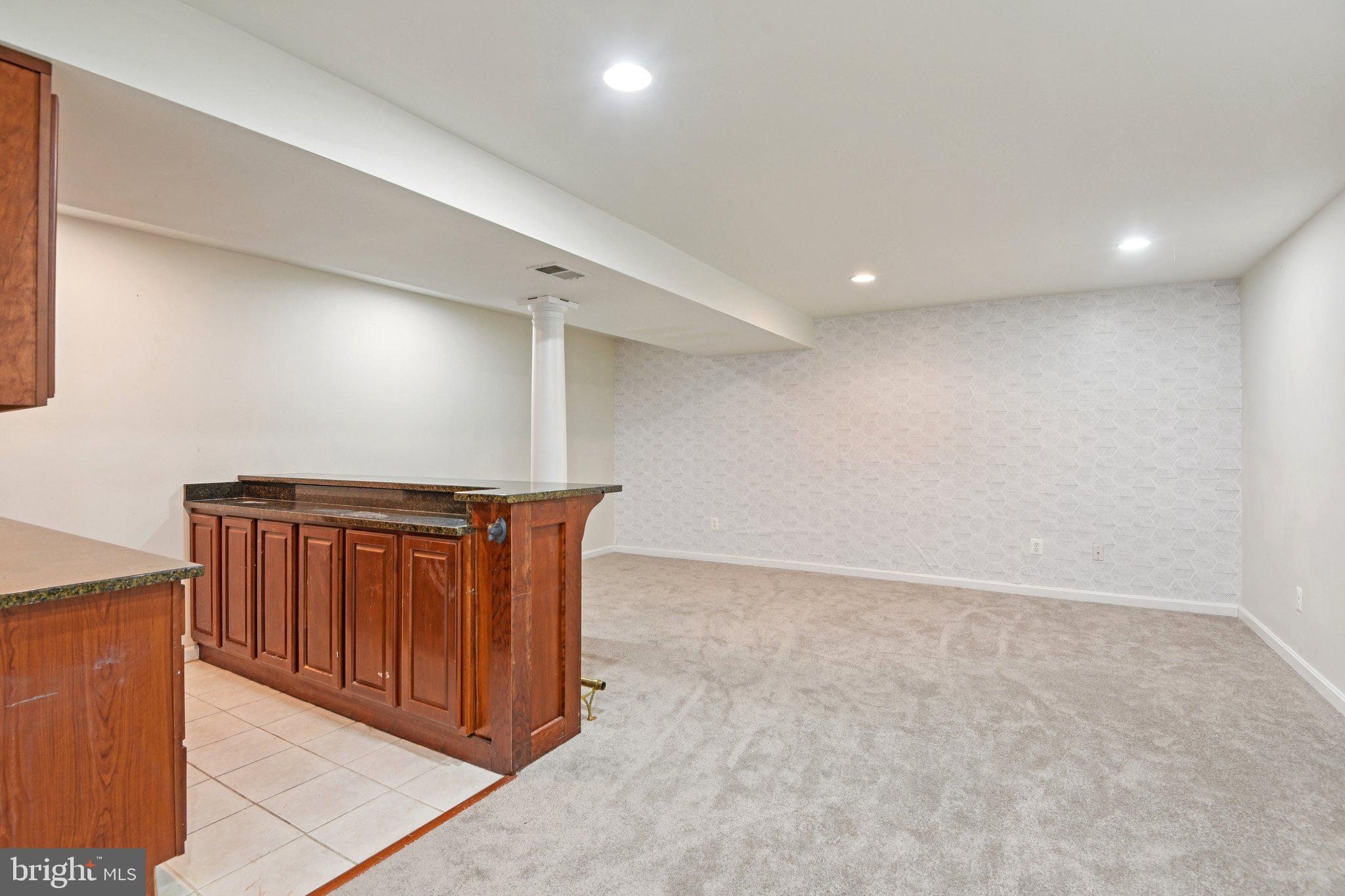 SPRING RIDGE - Residential