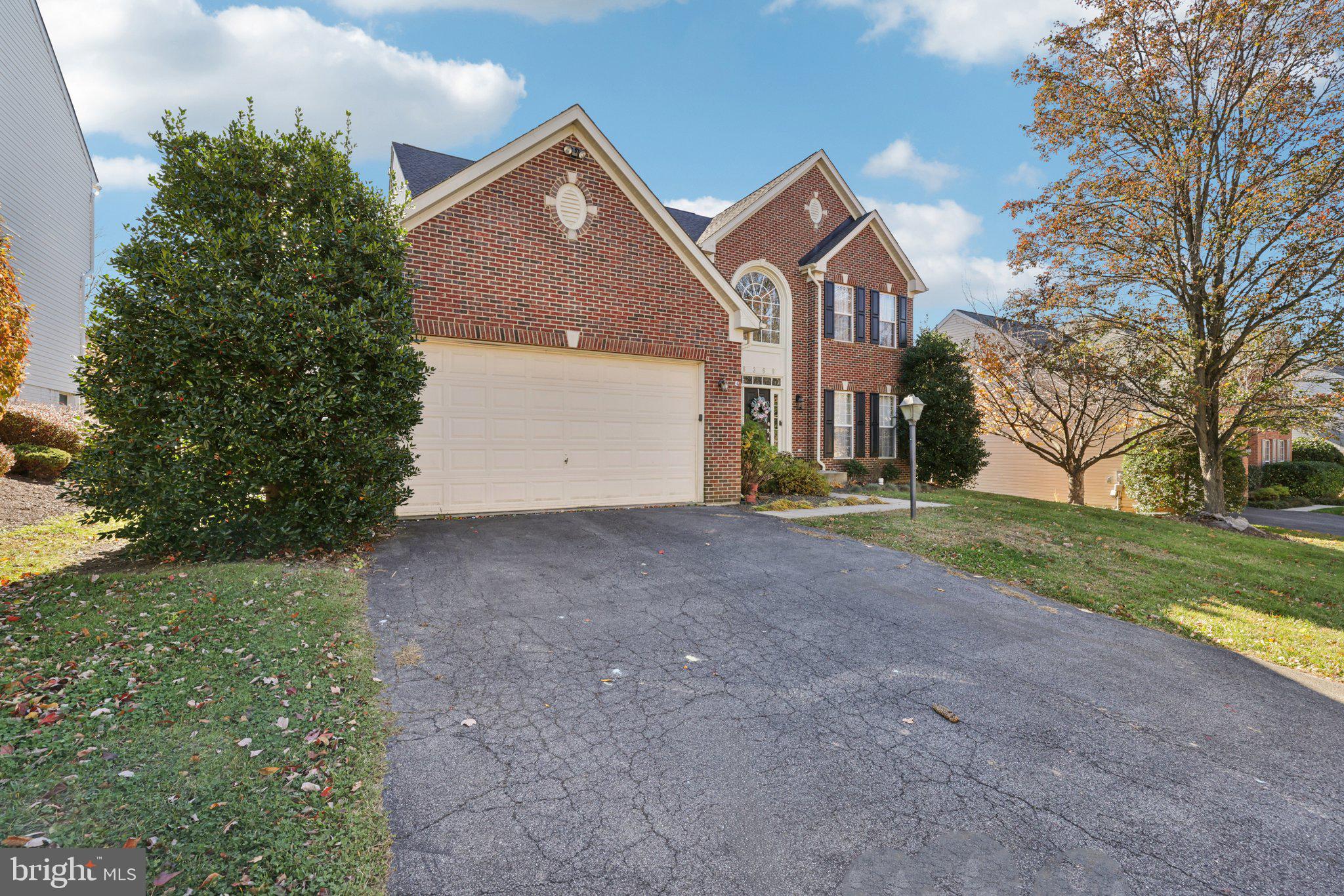 SPRING RIDGE - Residential