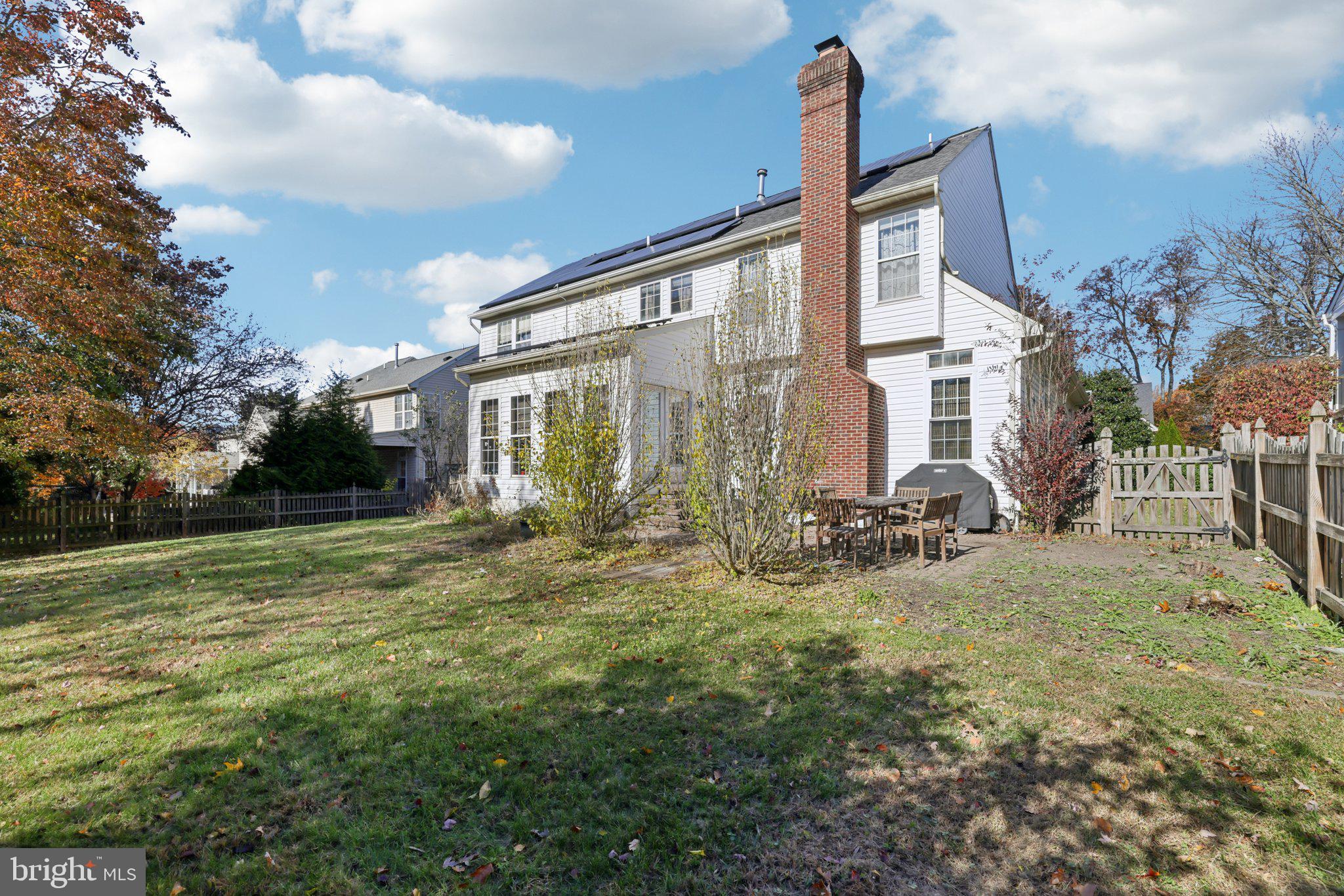 SPRING RIDGE - Residential