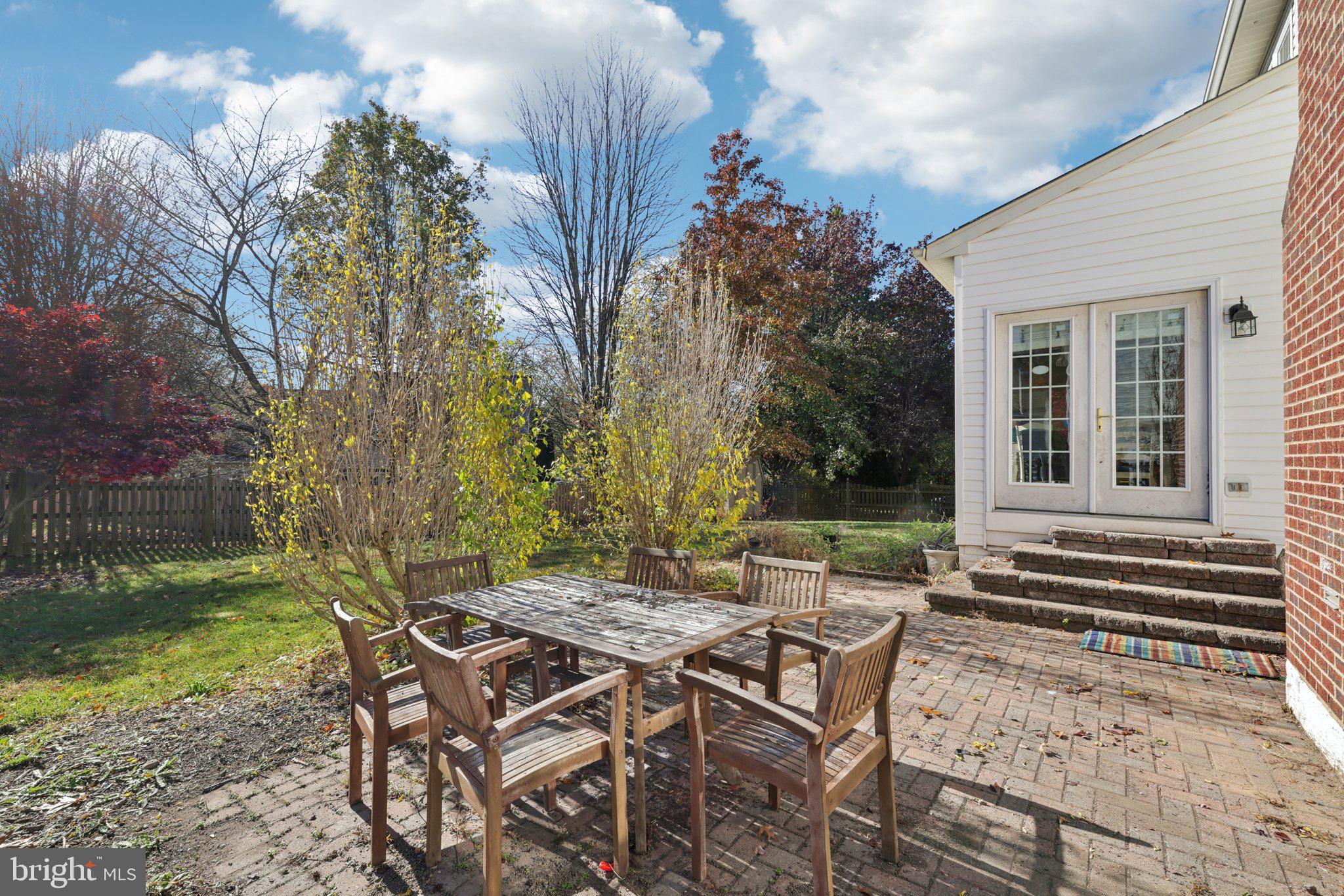 SPRING RIDGE - Residential