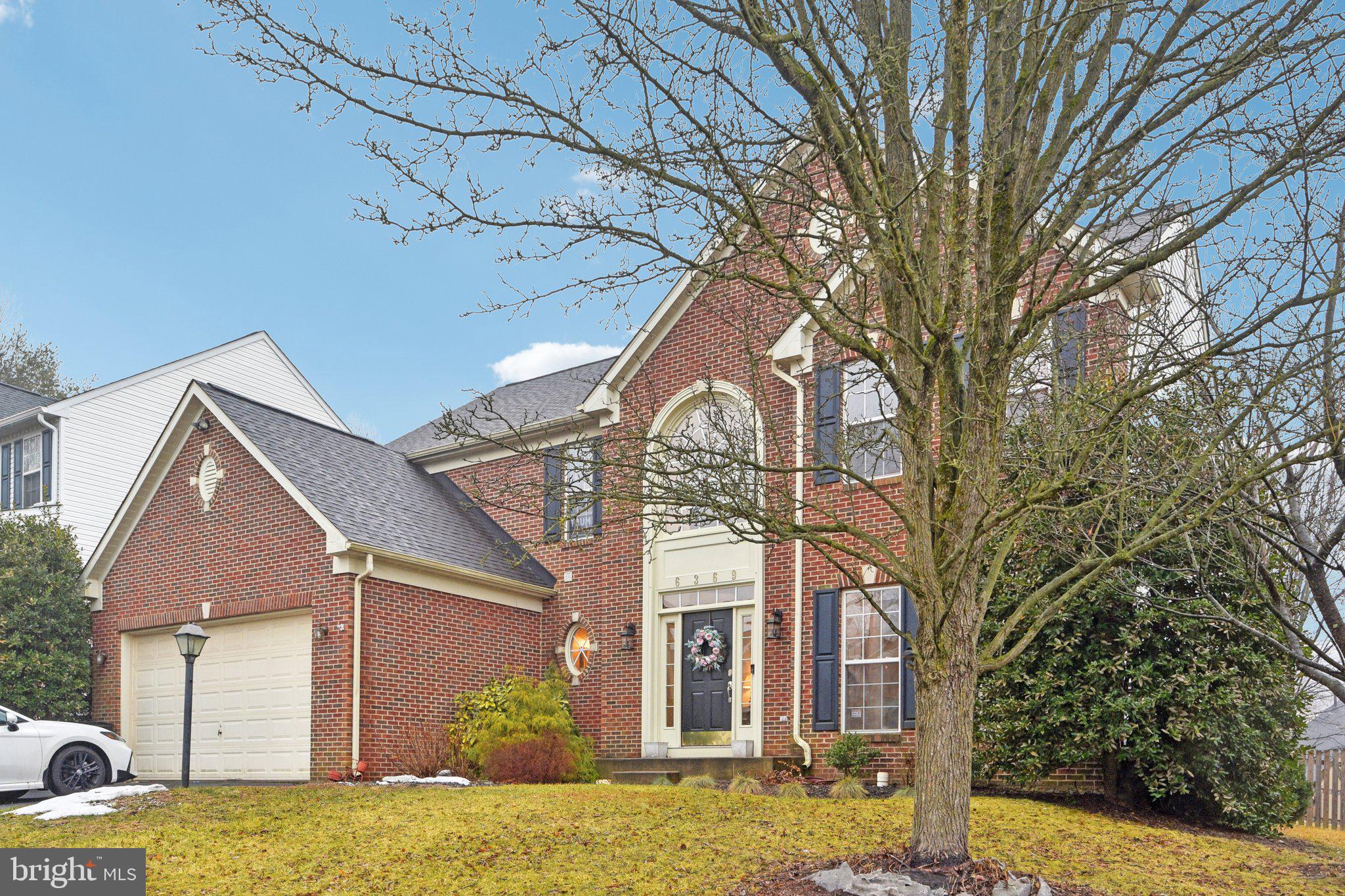 SPRING RIDGE - Residential