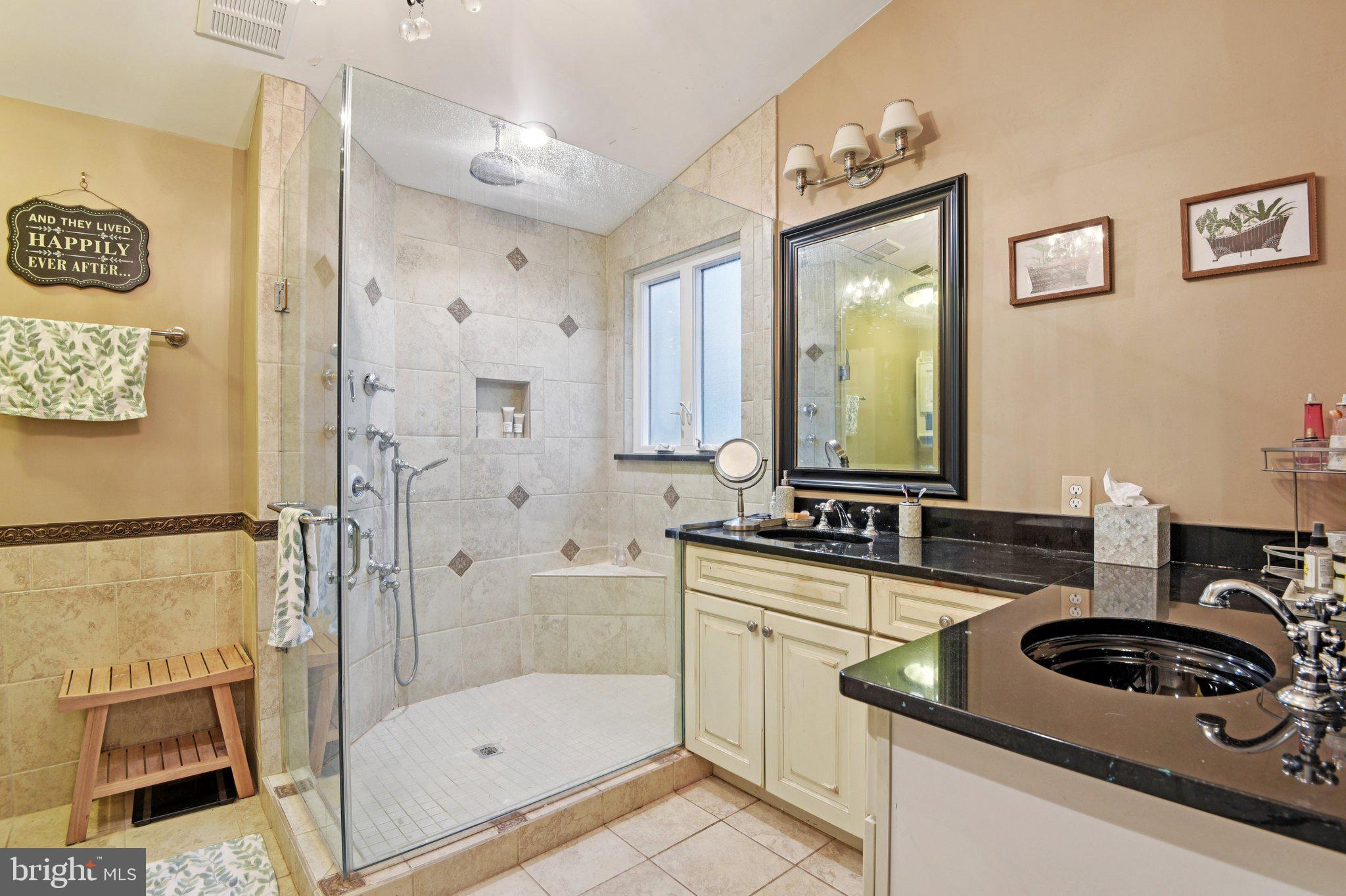 SPRING RIDGE - Residential