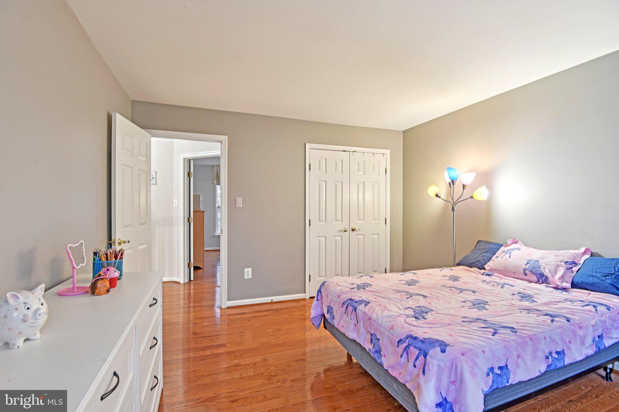 SPRING RIDGE - Residential