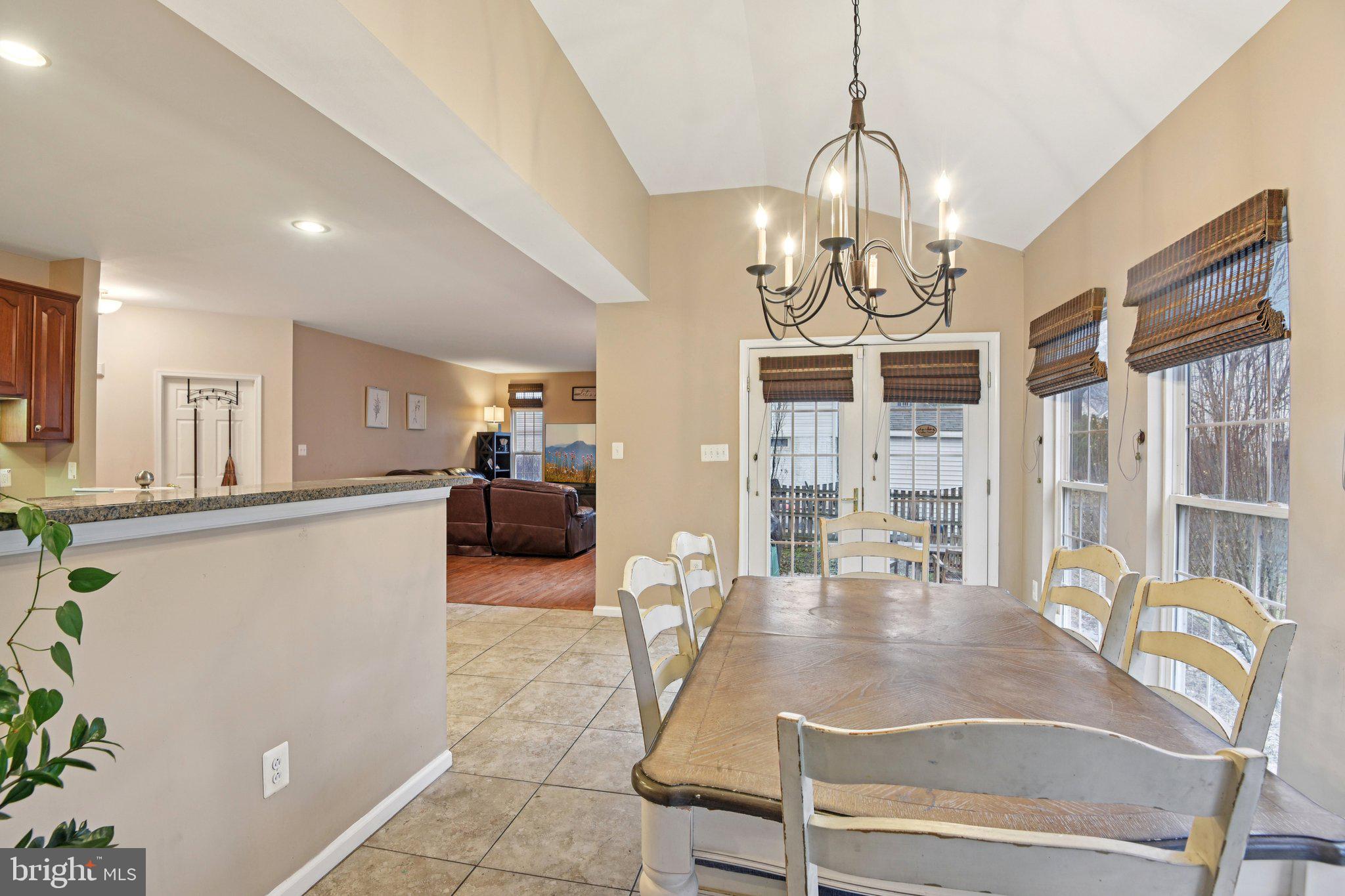 SPRING RIDGE - Residential