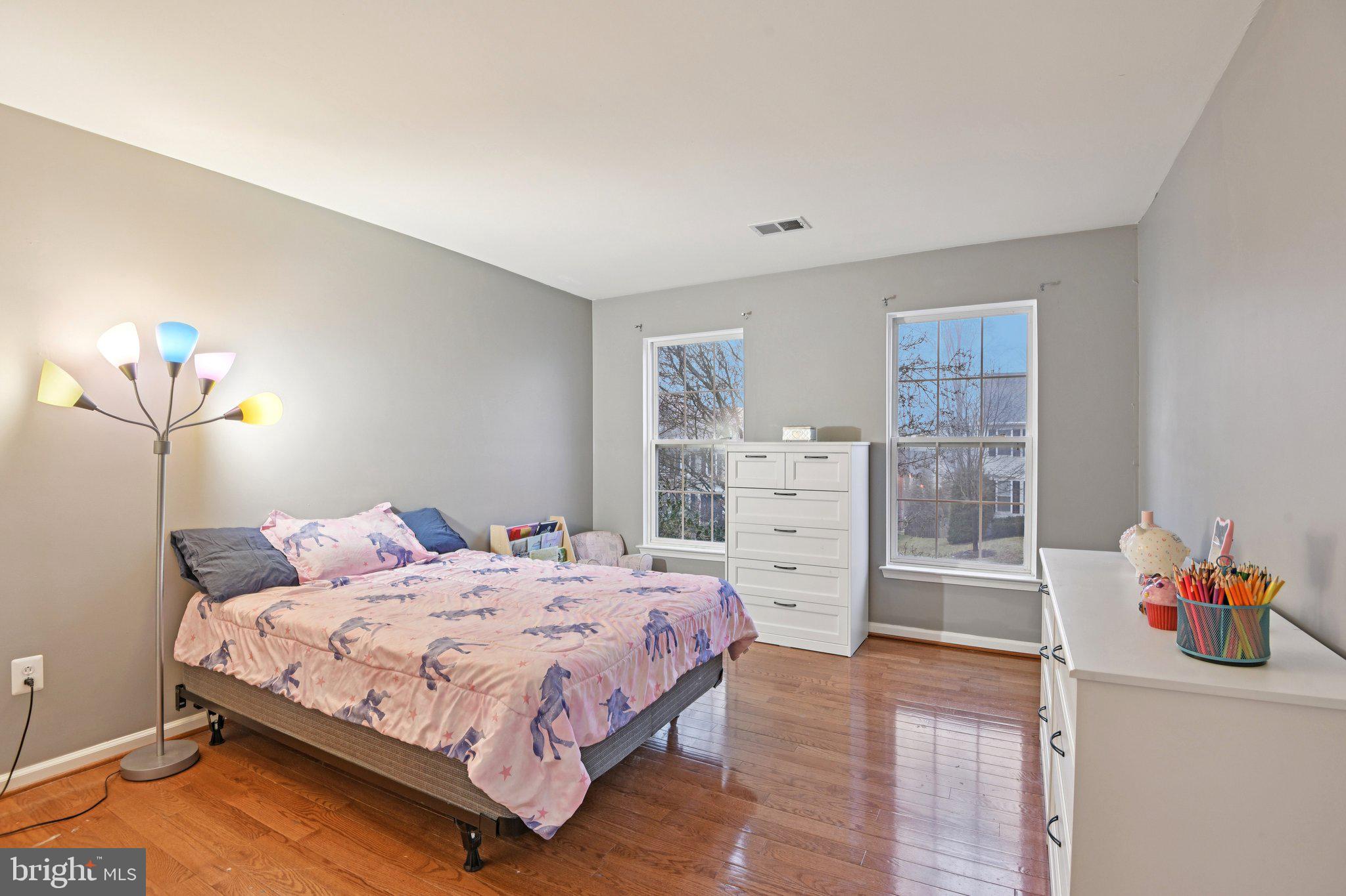 SPRING RIDGE - Residential