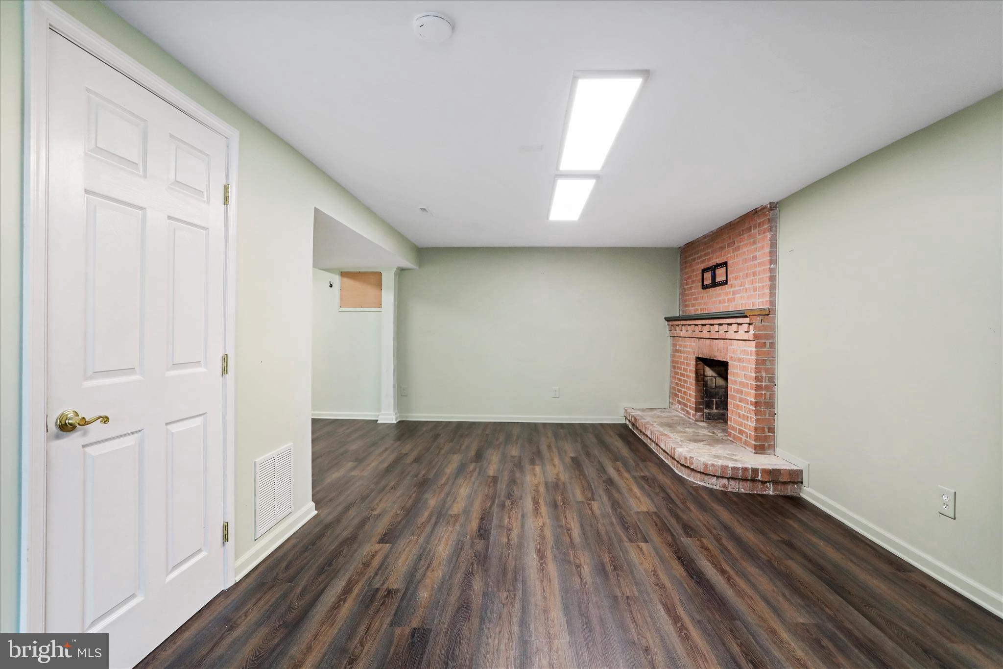 MINERAL SPRINGS - Residential