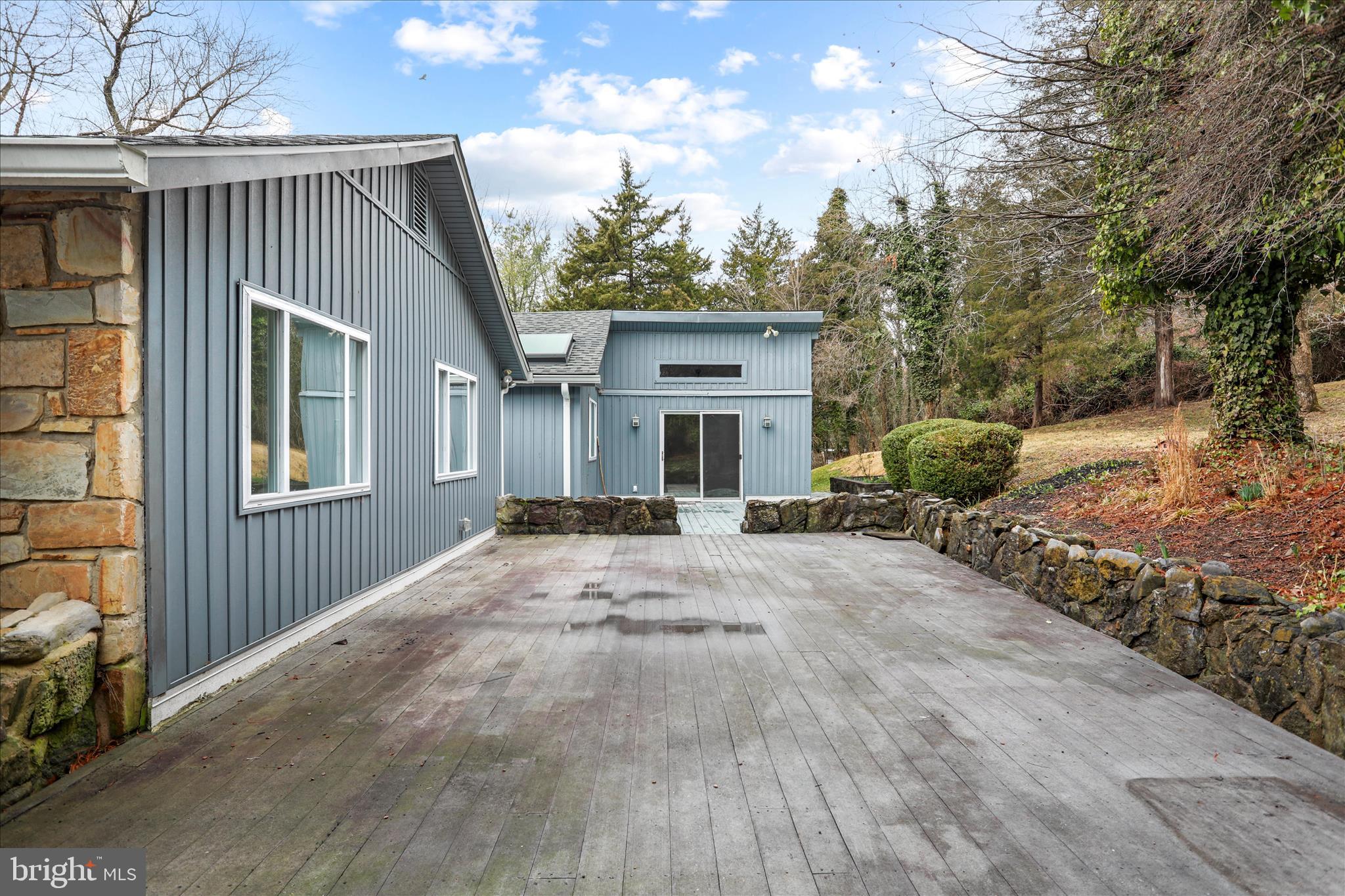 MINERAL SPRINGS - Residential